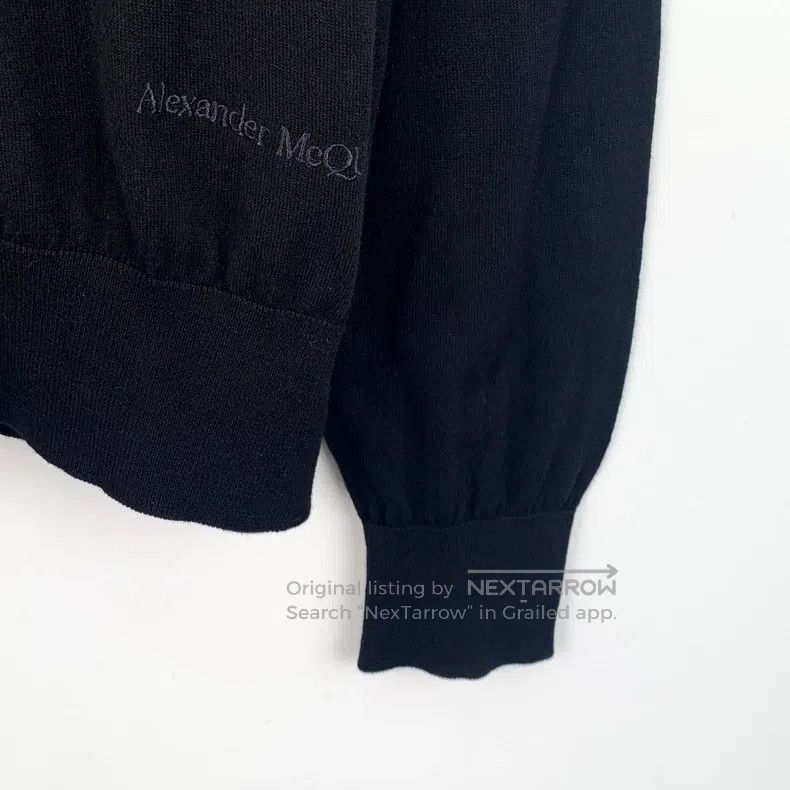 Alexander McQueen Alexander Mcqueen Black logo letter embroidery round neck Size US XS / EU 42 / 0 - 4 Thumbnail