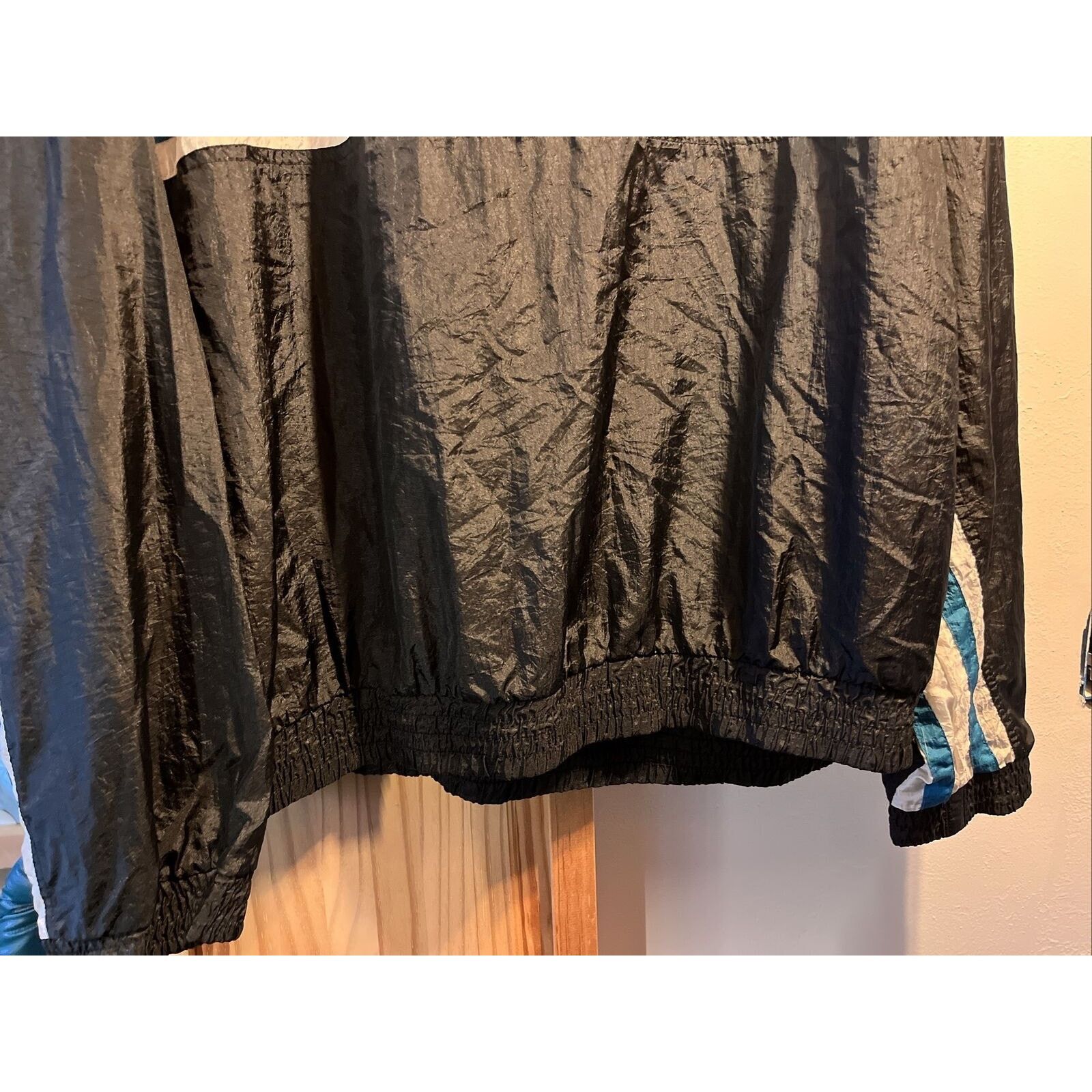 The Unbranded Brand Skyr VTG Men’s XL Black Blue 1/2 Zip LS Nylon Poly Jacket Size US XL / EU 56 / 4 - 15 Thumbnail