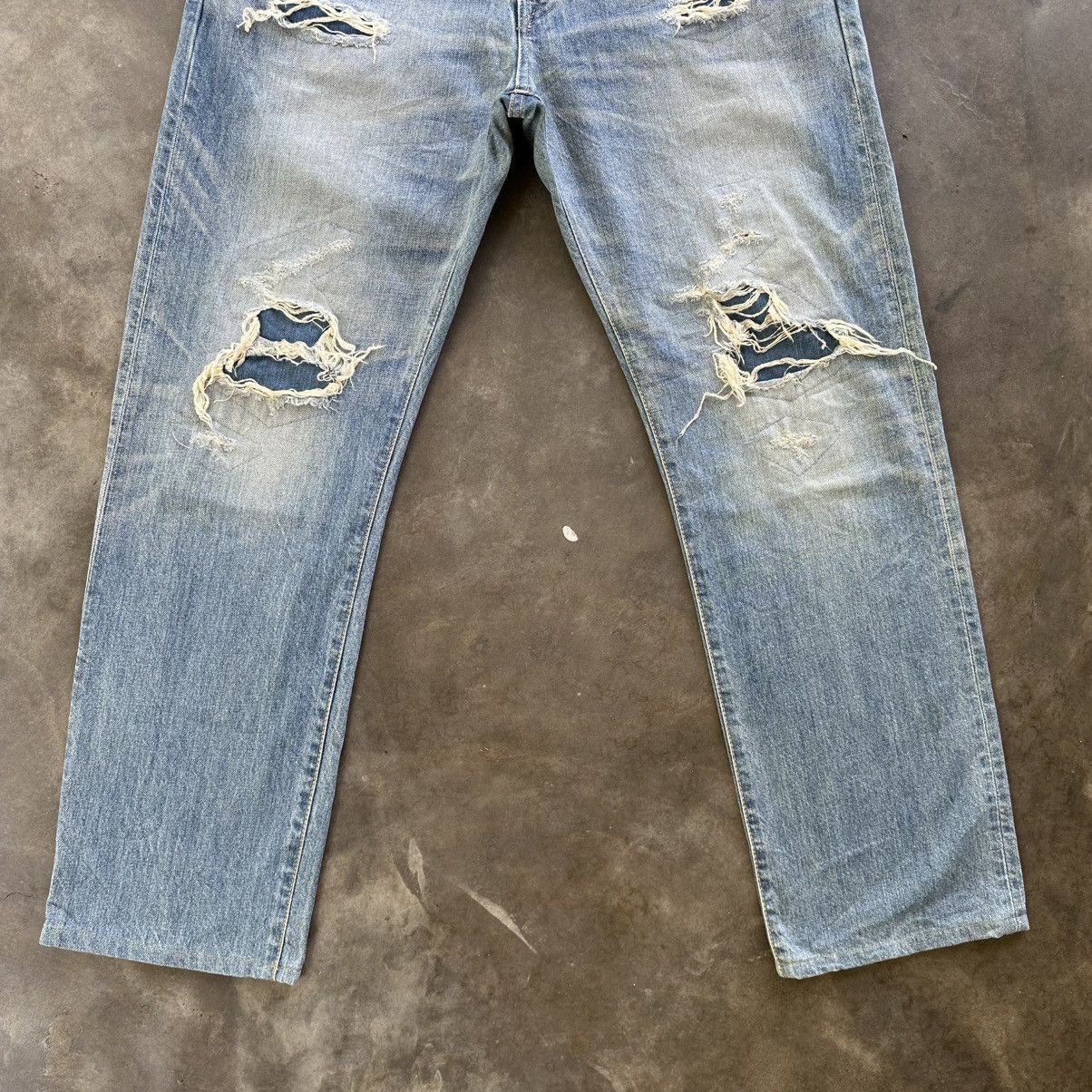 Japanese Brand Vintage Edwin Distressed Faded Denim Jean Pant W37 Size US 37 - 2 Thumbnail