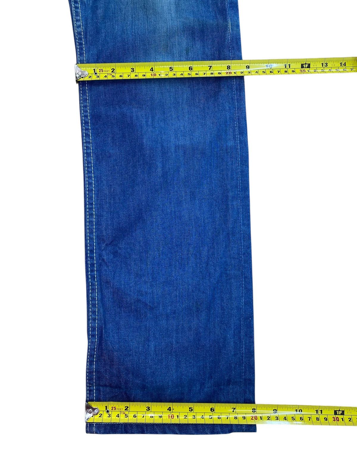 Levi's Levi’s Blue Wash Style Loose Jeans Size US 34 / EU 50 - 8 Thumbnail