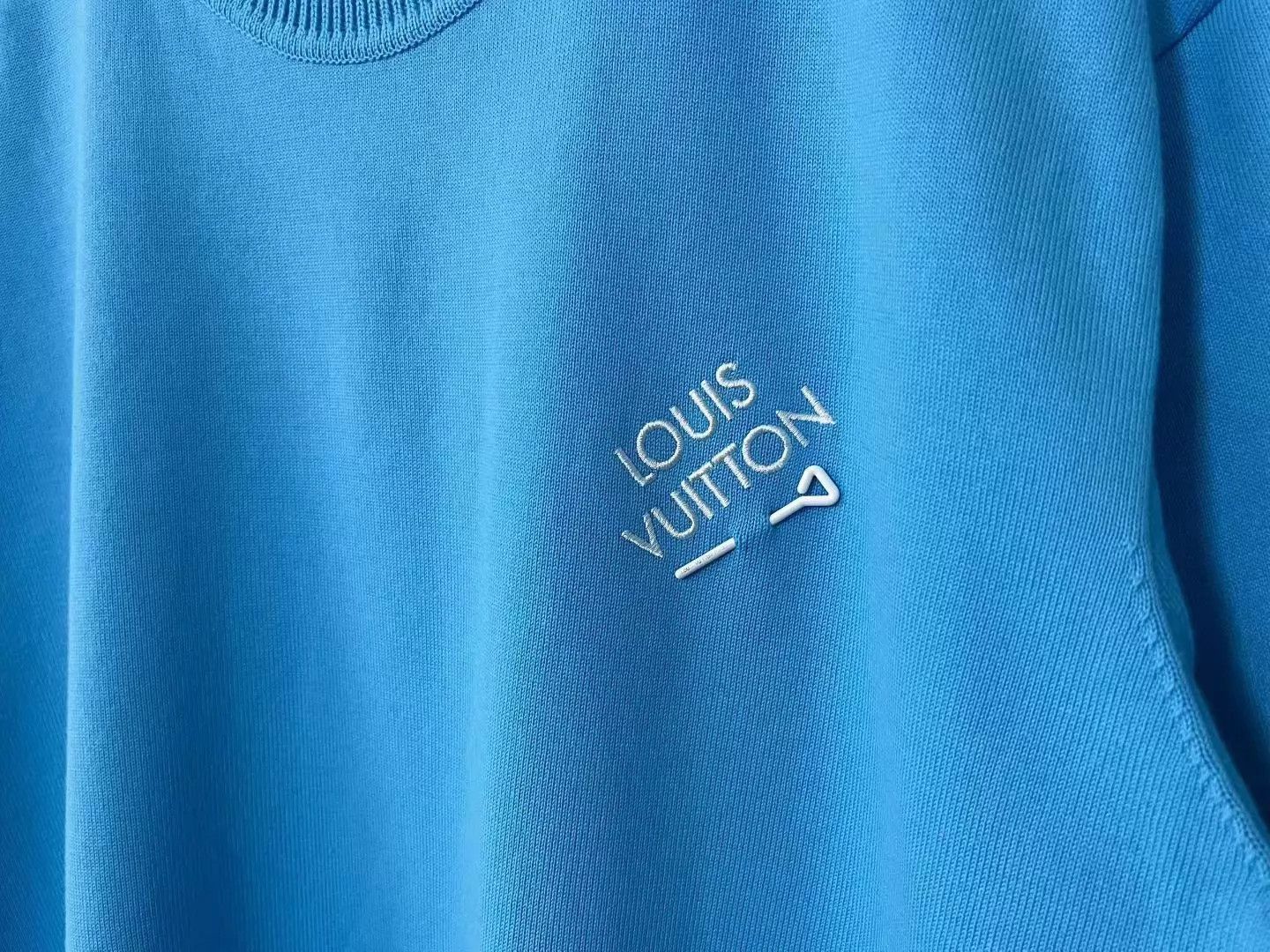 Louis Vuitton LV blue pin knit short sleeve tee Size US XL / EU 56 / 4 - 2 Thumbnail