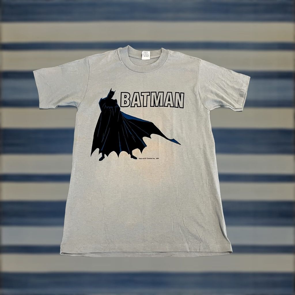 Velva Sheen VINTAGE Batman Shirt Men's M Gray DC Comics 60s USA Velva Sheen Short Sleeve Crew Neck Size US M / EU 48-50 / 2 - 1 Thumbnail