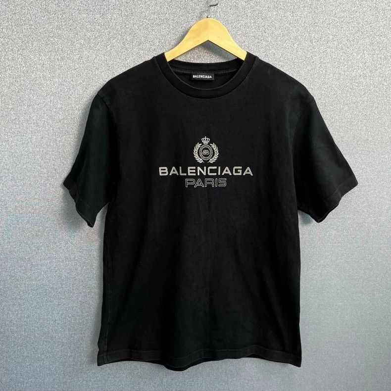 Balenciaga Balenciaga Logo monogram print crew neck short sleeve 2502- Size US XS / EU 42 / 0 - 1 Thumbnail