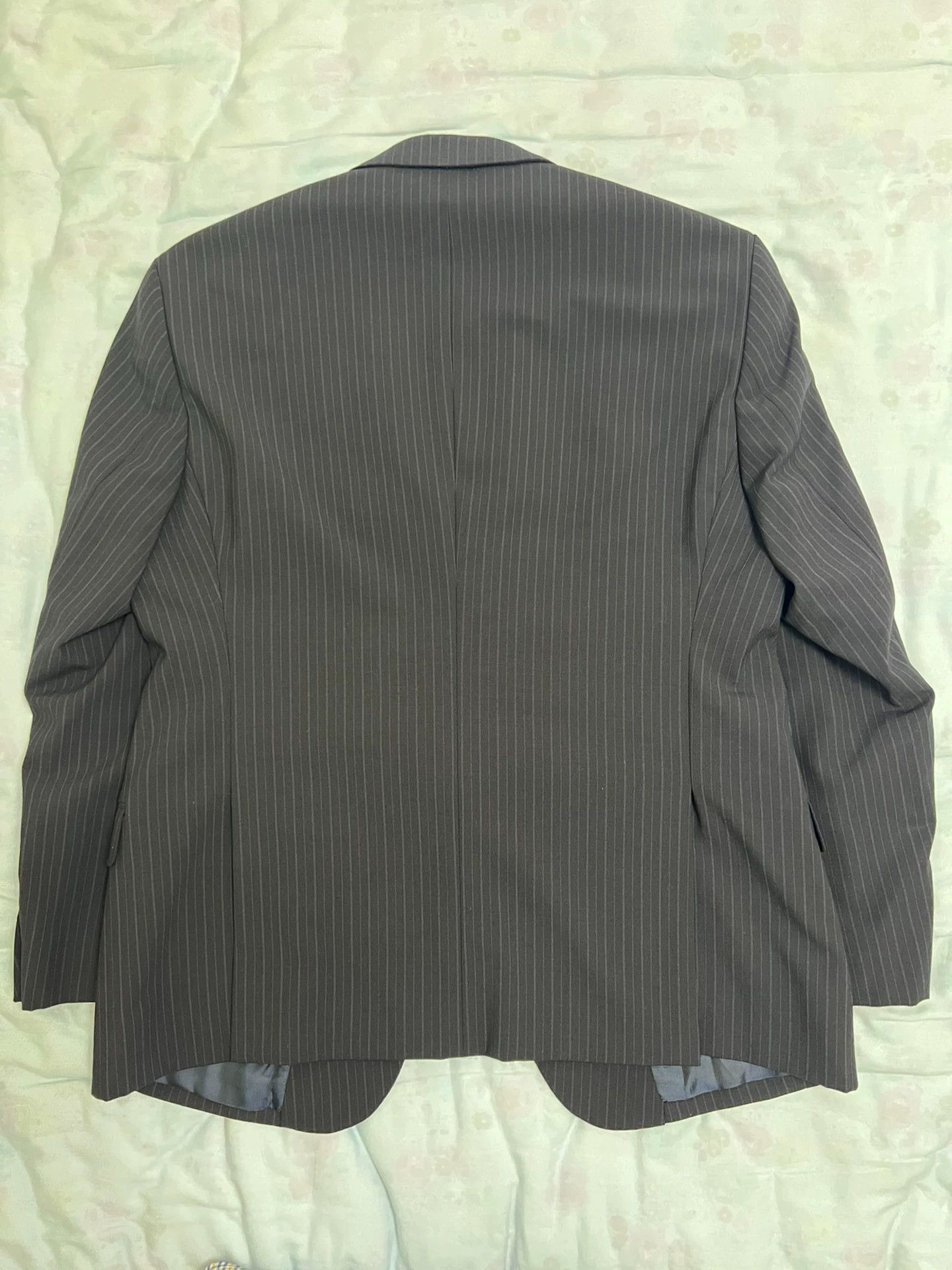 Emporio Armani Emporio Armani Suit Navy Stripe 54 (Men's) Size 54R - 2 Thumbnail