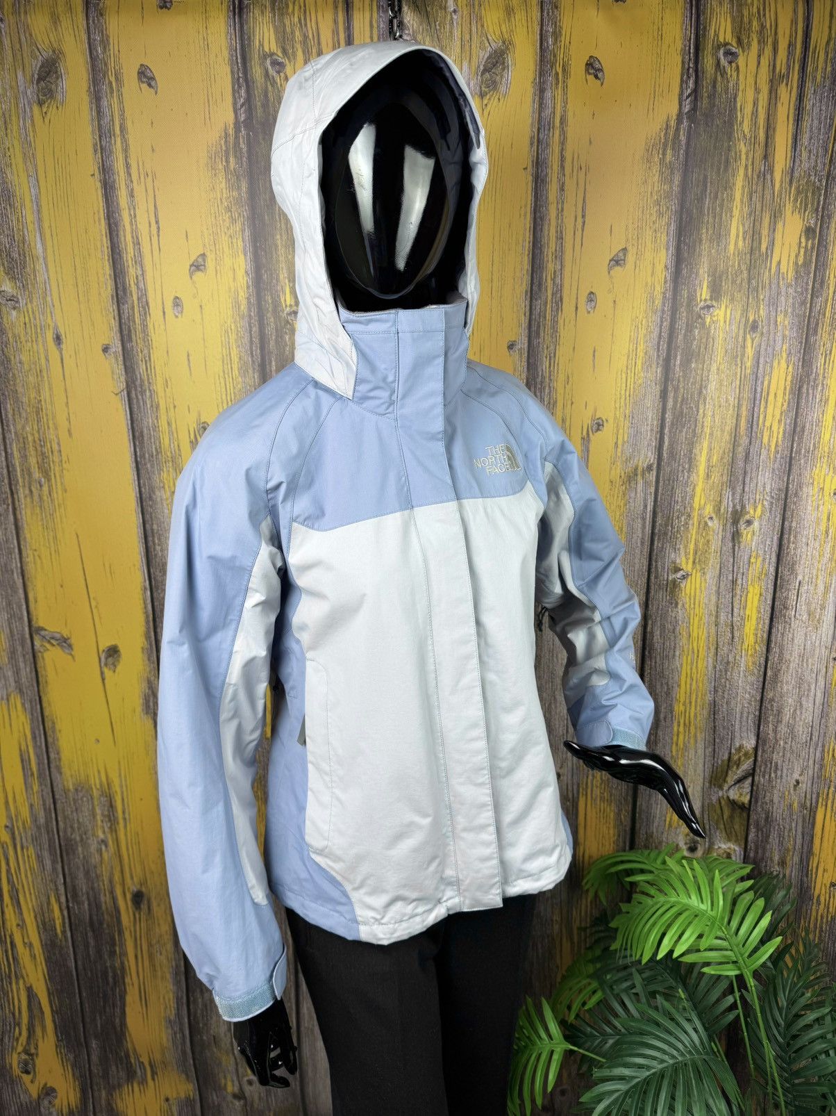 The North Face The North Face Womans Jacket Y2k Gorpcore style Size XS Size XS / US 0-2 / IT 36-38 - 1 Thumbnail