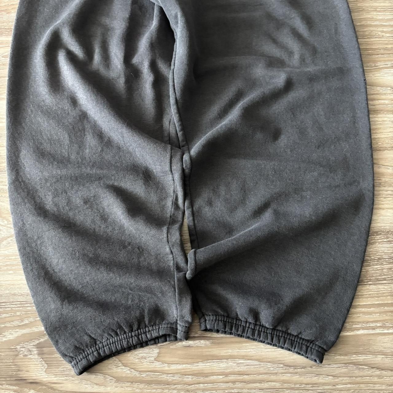 Japanese Brand Crazy Vintage 90s Faded Black Essential Sweatpants! Fits M Size US 32 / EU 48 - 4 Thumbnail