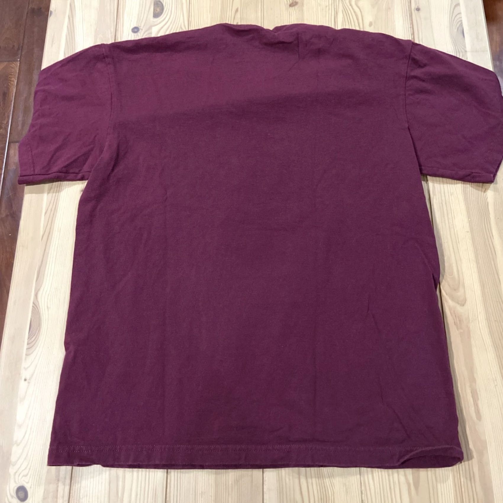 Pendleton VINTAGE Pendleton T-Shirt Mens Short Sleeve M Burgundy Purple Graphic Tee 65% Polyester - 35% Cotton Leather? Size US M / EU 48-50 / 2 - 6 Thumbnail