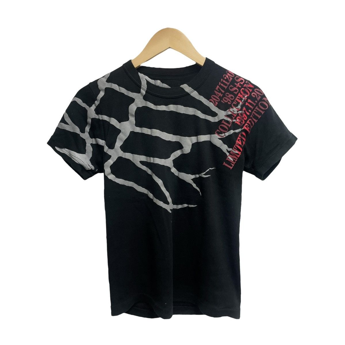 image of 20471120 Ss98 Veins Shirt in Black, Men's (Size Small)