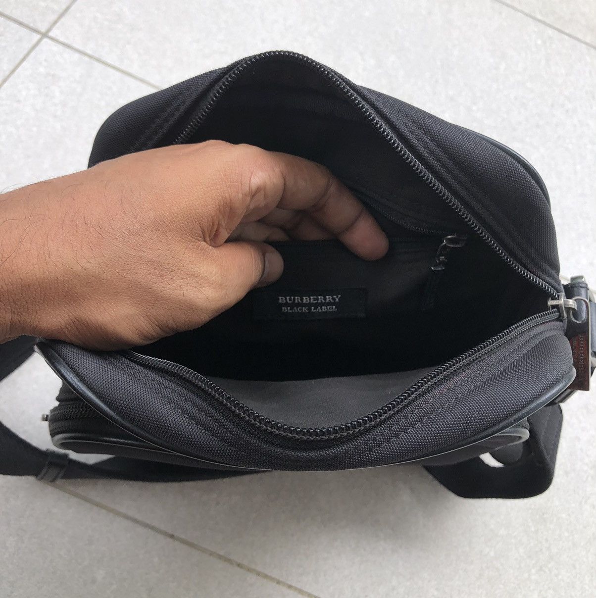 Burberry Burberry Black Label Nova Check Shoulder / Slim Bag Size ONE SIZE - 19 Thumbnail