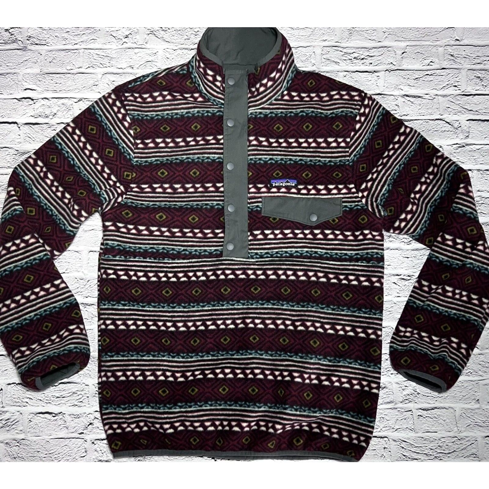 Patagonia NICE! Patagonia Reversible Snap-T Glissade Pullover Mens Small Saltillo Aztec Pullover Reversible 25385 Mens Size US S / EU 44-46 / 1 - 2 Thumbnail