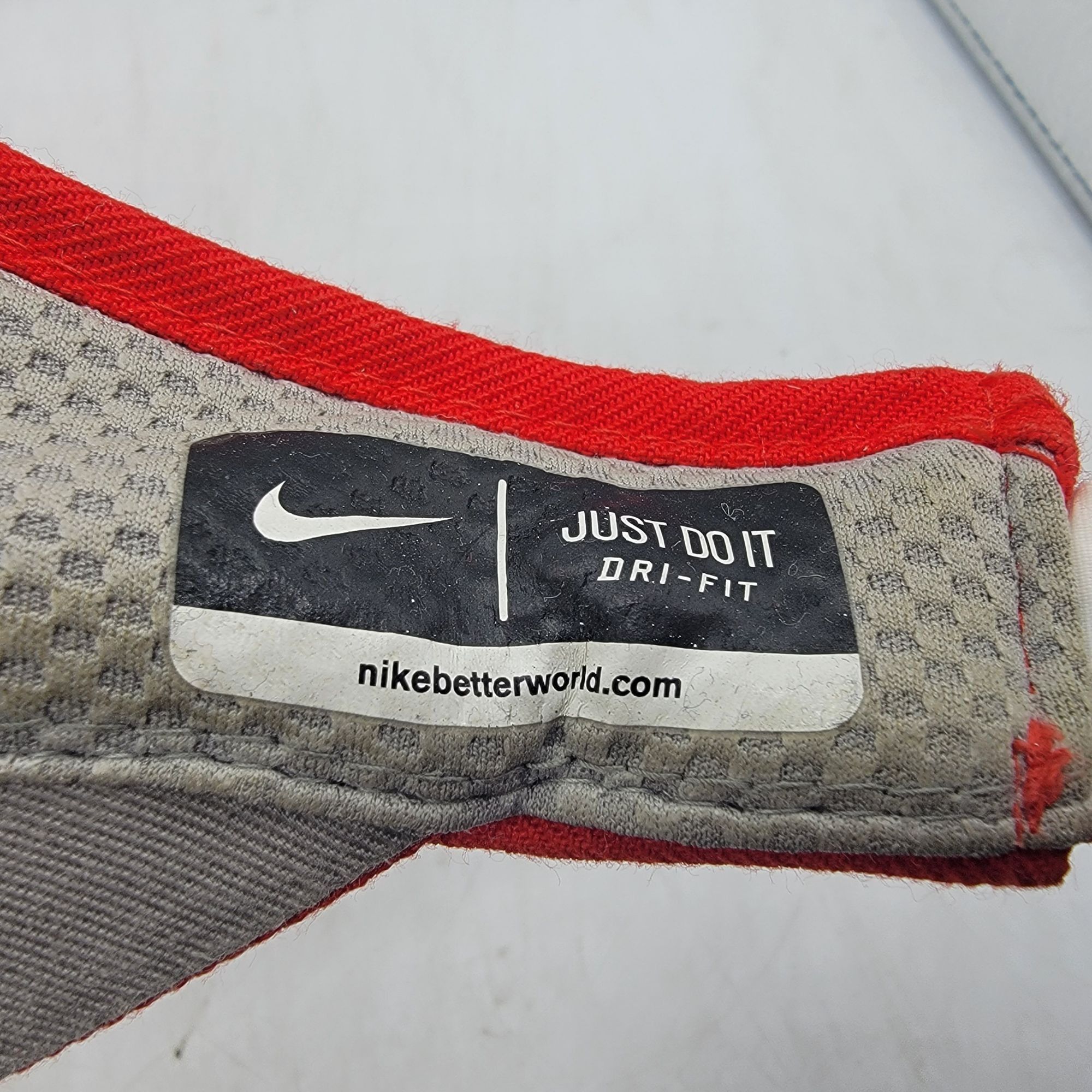 Nike Sideline SMU Mustangs Horse Red Visor Casual Comfort Ad