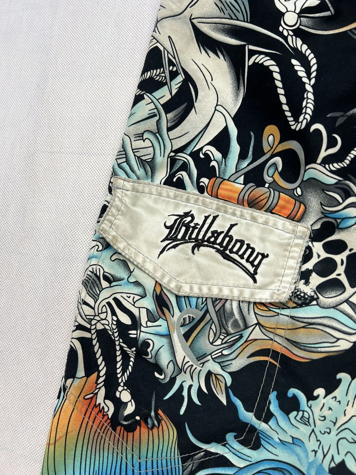 Billabong × Vintage Shorts Billabong Big Logo Skulls Fish Vintage Size US 32 / EU 48 - 4 Thumbnail