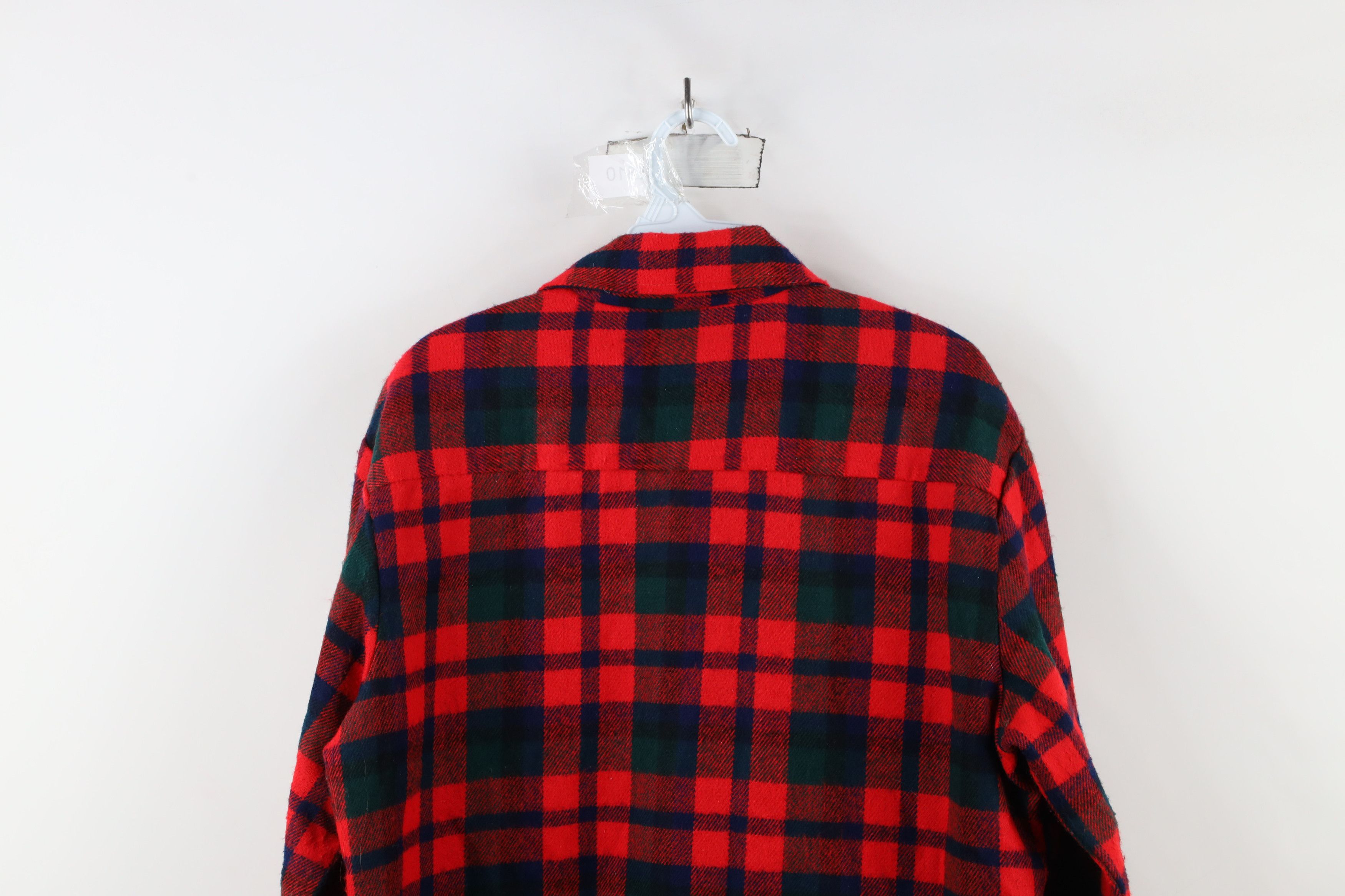 Vintage Vintage 70s Streetwear Knit Collared Button Shirt Plaid Size US M / EU 48-50 / 2 - 10 Thumbnail