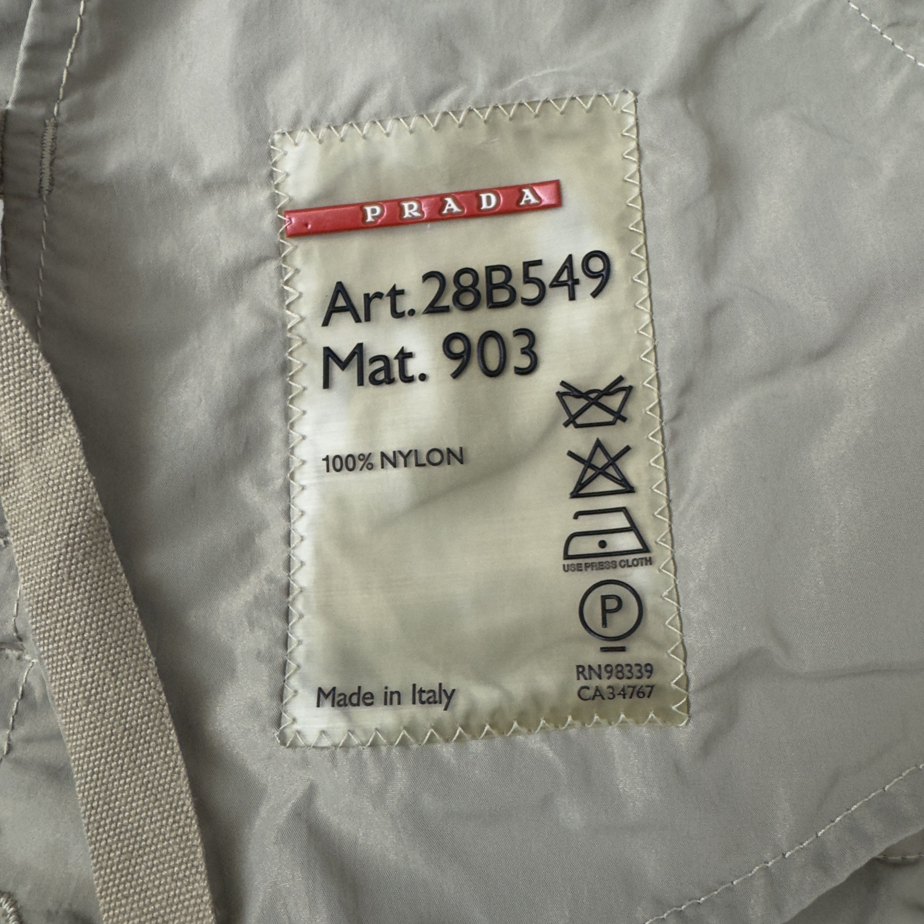 Prada Lightweight Nylon Women's Jacket Size L / US 10 / IT 46 - 12 Thumbnail