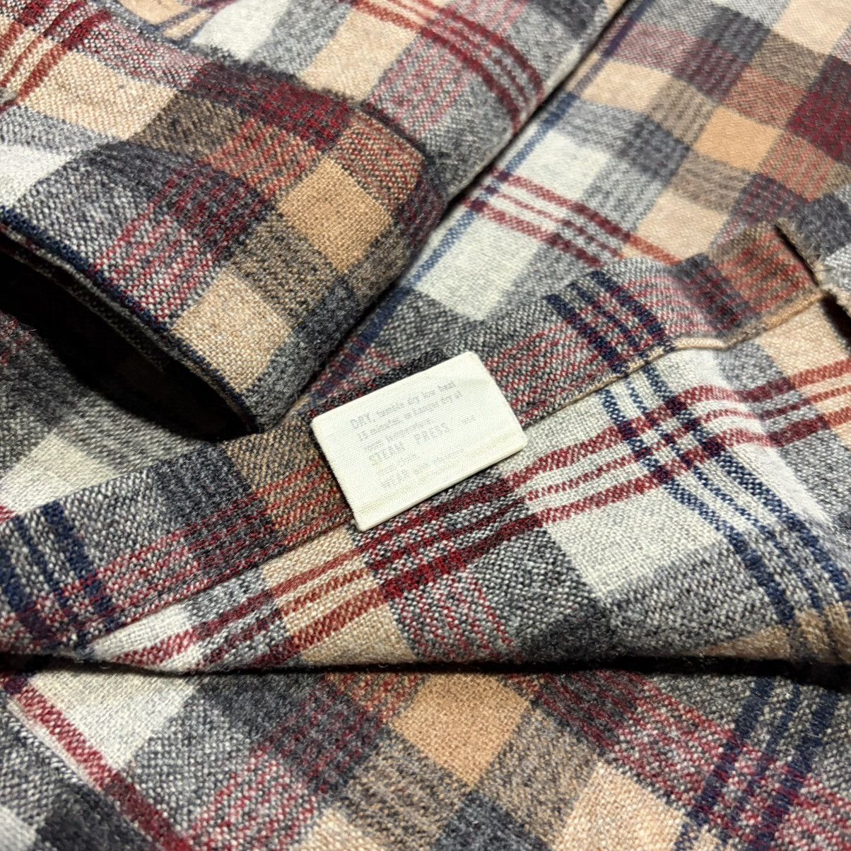 Pendleton Vintage 80s Pendleton Plaid Flannel Shirt Loop Collar Board Size US L / EU 52-54 / 3 - 13 Thumbnail
