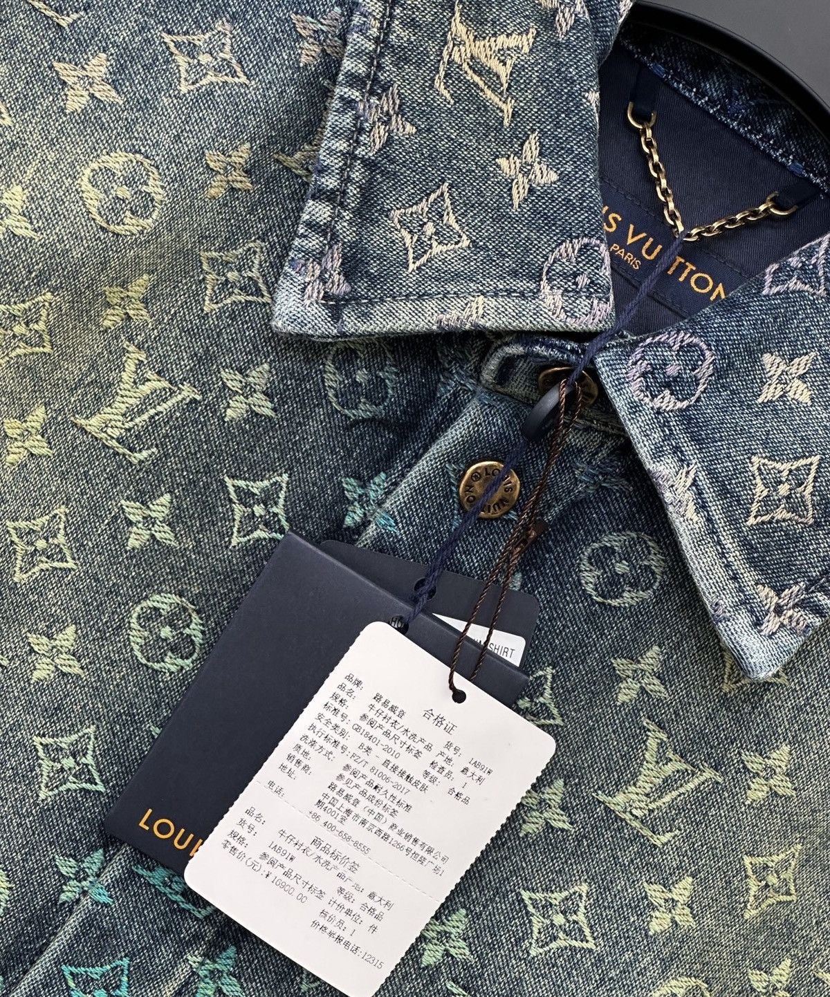 Louis Vuitton LOUIS VUITTON XL Rainbow Monogram Short Sleeves Denim Shirt Size US XL / EU 56 / 4 - 3 Thumbnail