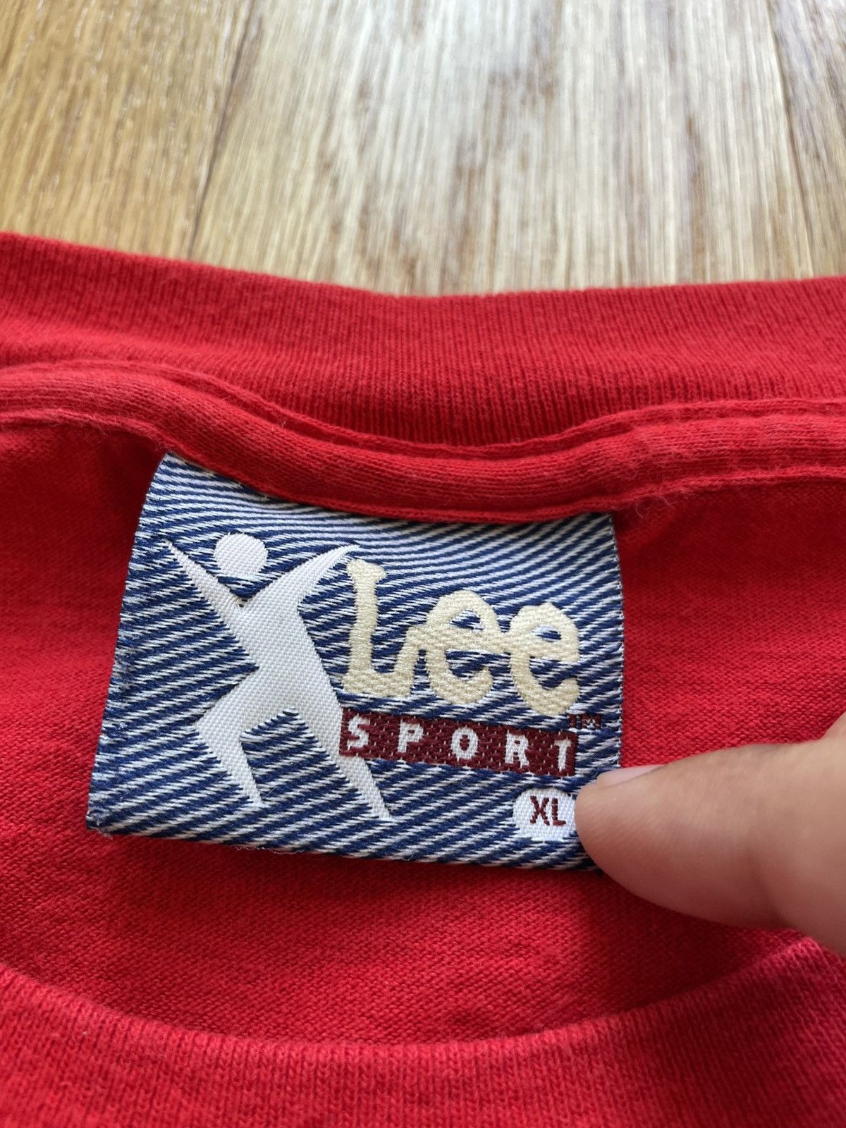 Nutmeg Lee Sport Nutmeg Detroit Red Wings VTG 90s Locker Room XL Size US XL / EU 56 / 4 - 4 Thumbnail