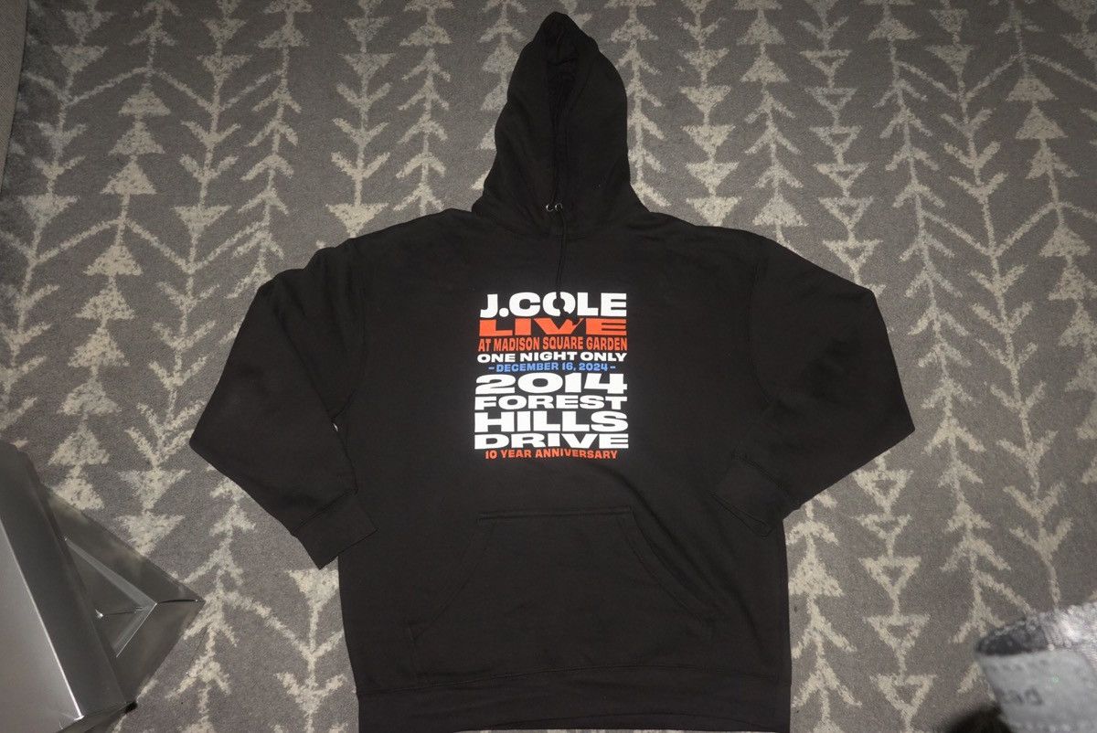 Dreamville × J. Cole J.COLE LIVE AT MSG ONE NIGHT ONLY HOODIE Size US XL / EU 56 / 4 - 1 Thumbnail