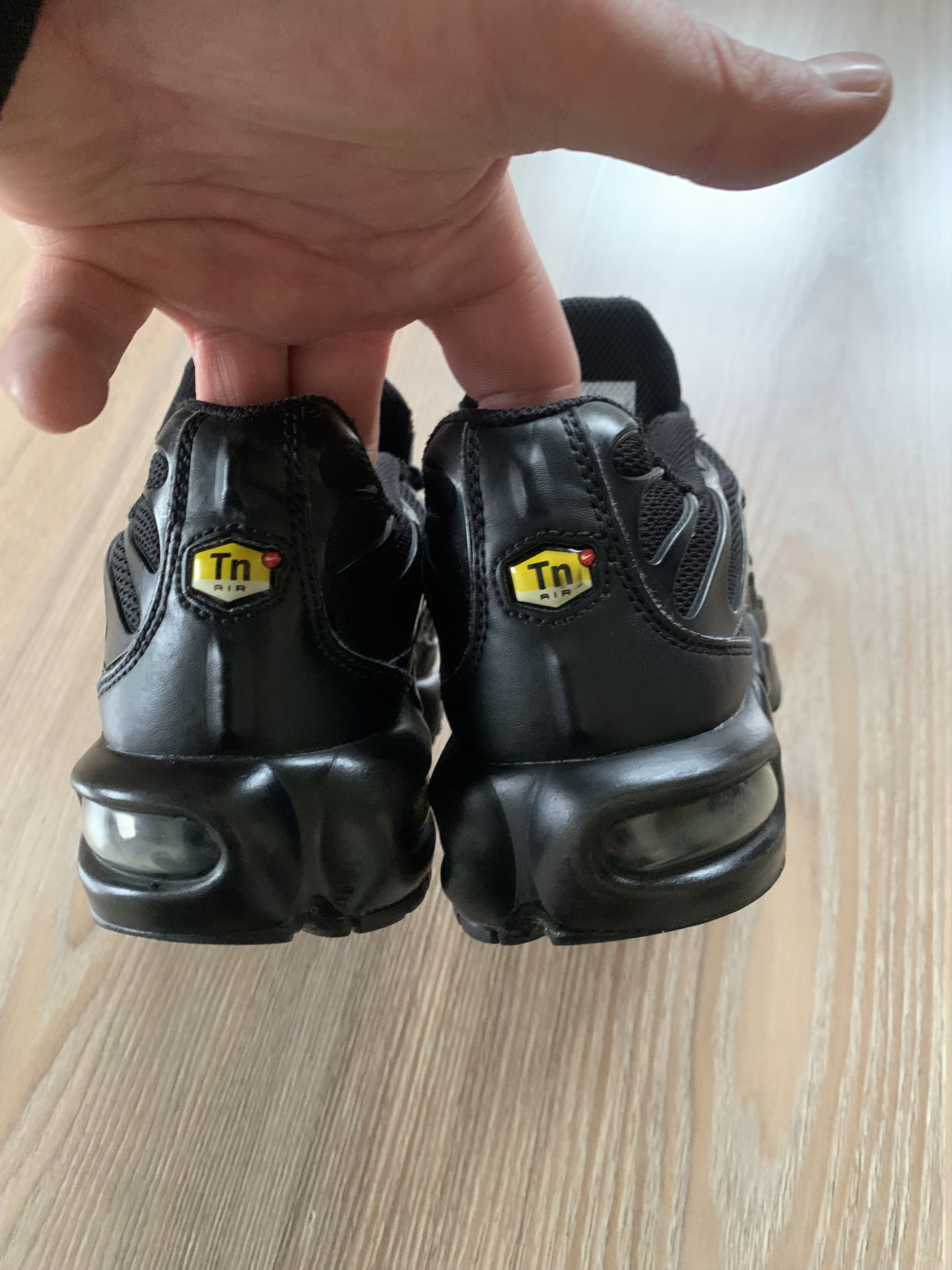 Nike Black Nike Air Max TN Plus Size US 5 / EU 37 - 7 Thumbnail