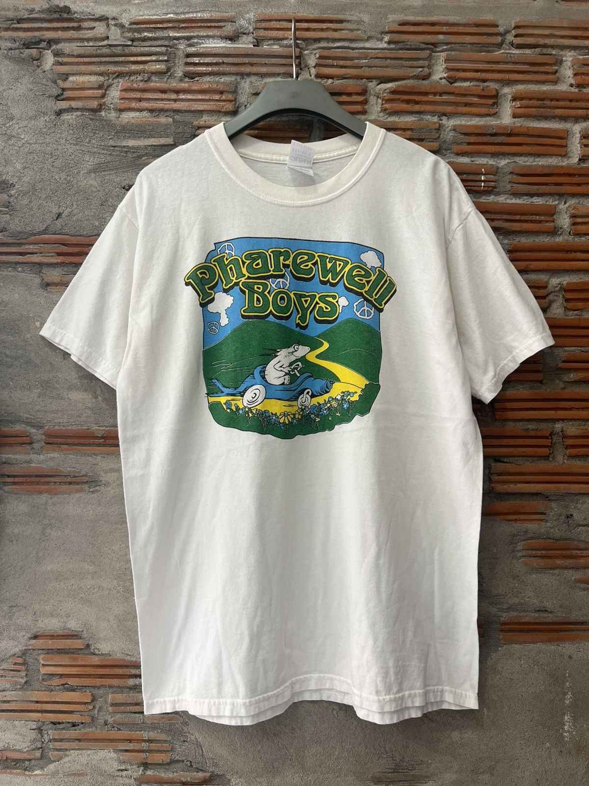 Band Tees Vintage Pharewell Boys Vermont’s Phinest Tour 2004’s Tshirt Size US L / EU 52-54 / 3 - 2 Thumbnail