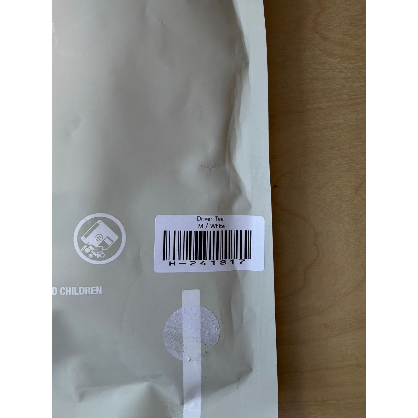HIDDEN Hidden NY Driver Racing Car Graphic Tee White M Size US M / EU 48-50 / 2 - 6 Thumbnail