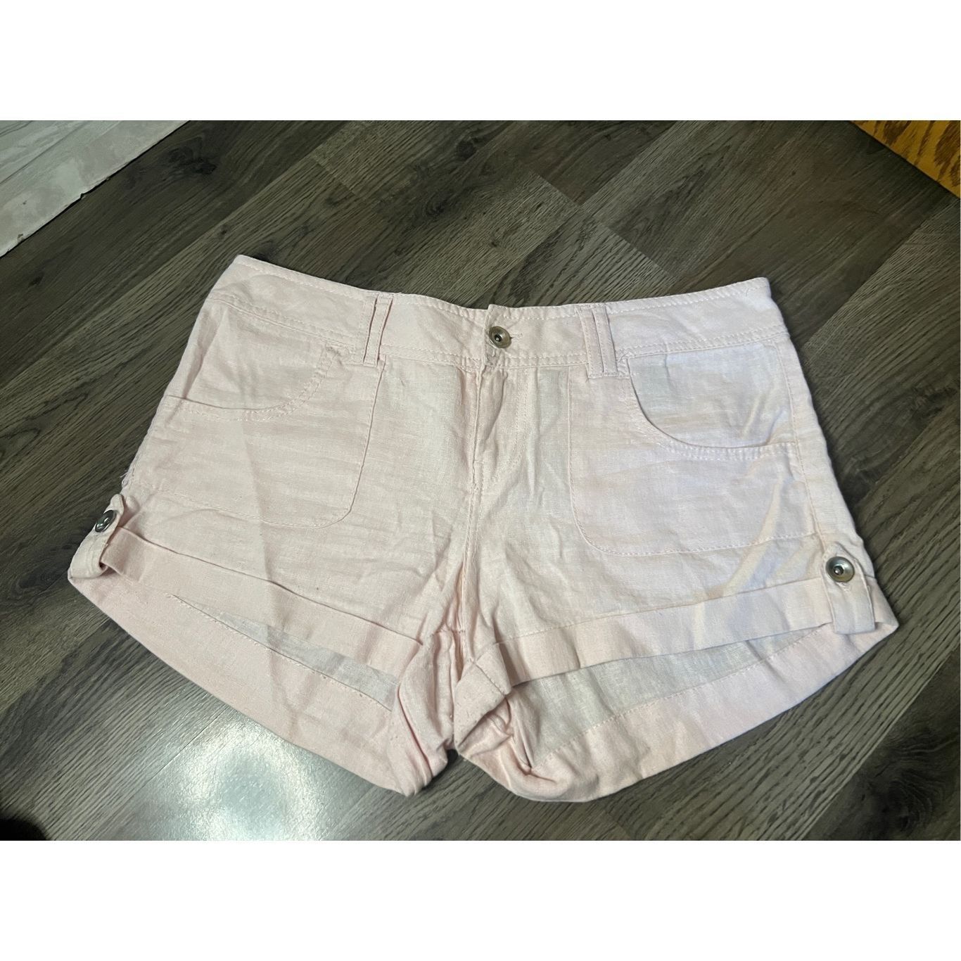 Other Dollhouse Pink Shorts Woman’s Size 11 Size 32" / US 10 / IT 46 - 2 Thumbnail