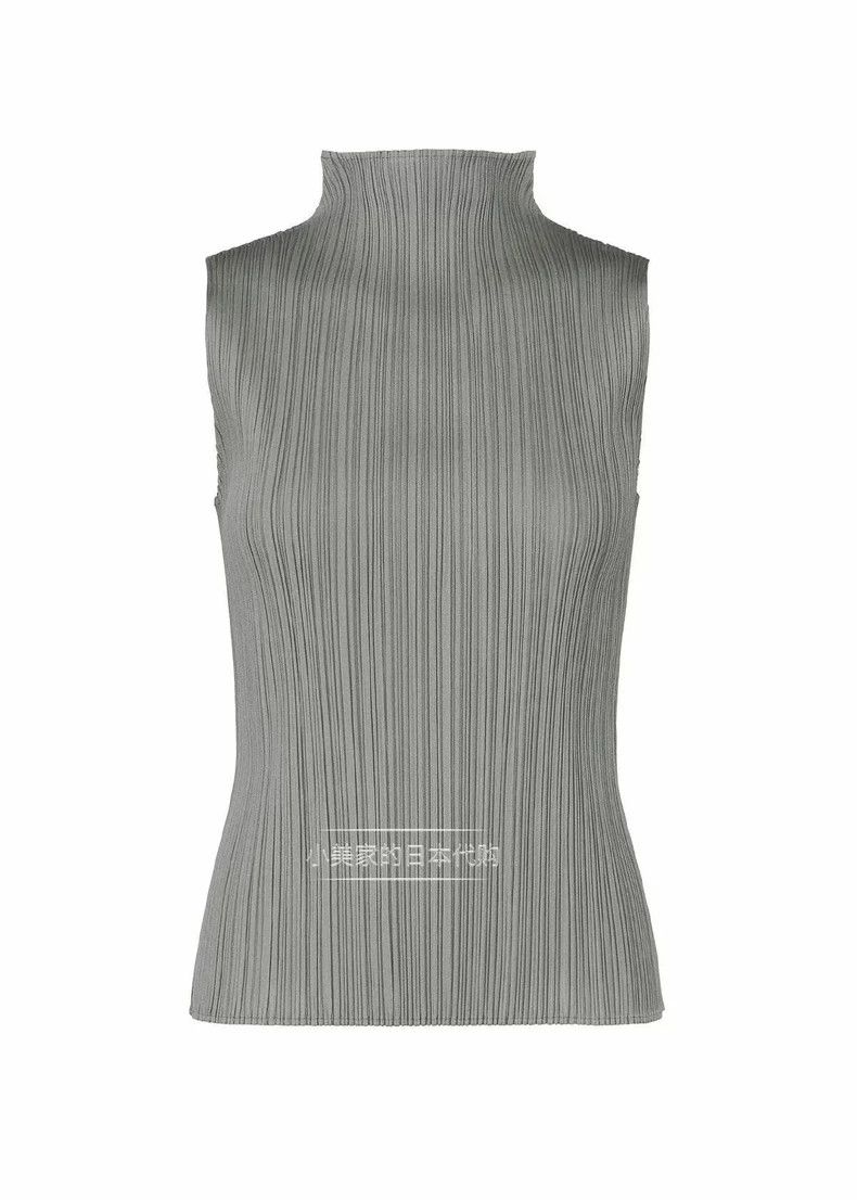 Issey Miyake Issey Miyake size:4 Grey pleated vest Size S / US 4 / IT 40 - 1 Thumbnail