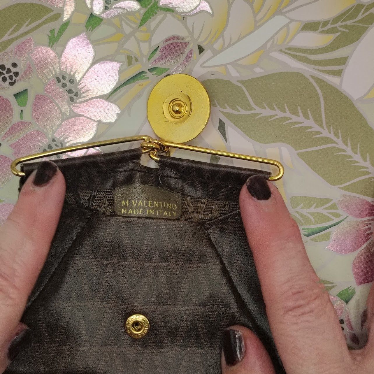 Valentino Mario Valentino brown leather triangle coin purse Size ONE SIZE - 4 Thumbnail