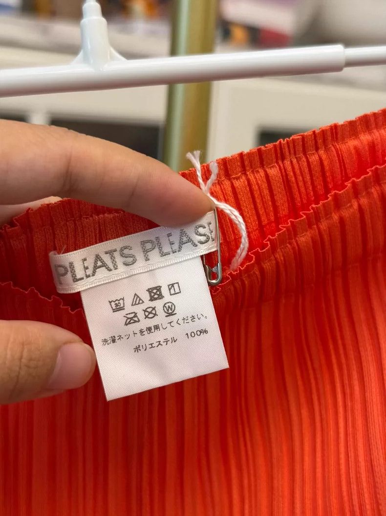 Issey Miyake issey miyake size:2 Orange straight-leg skinny pants 2505- Size 42" / US 20 - 3 Thumbnail