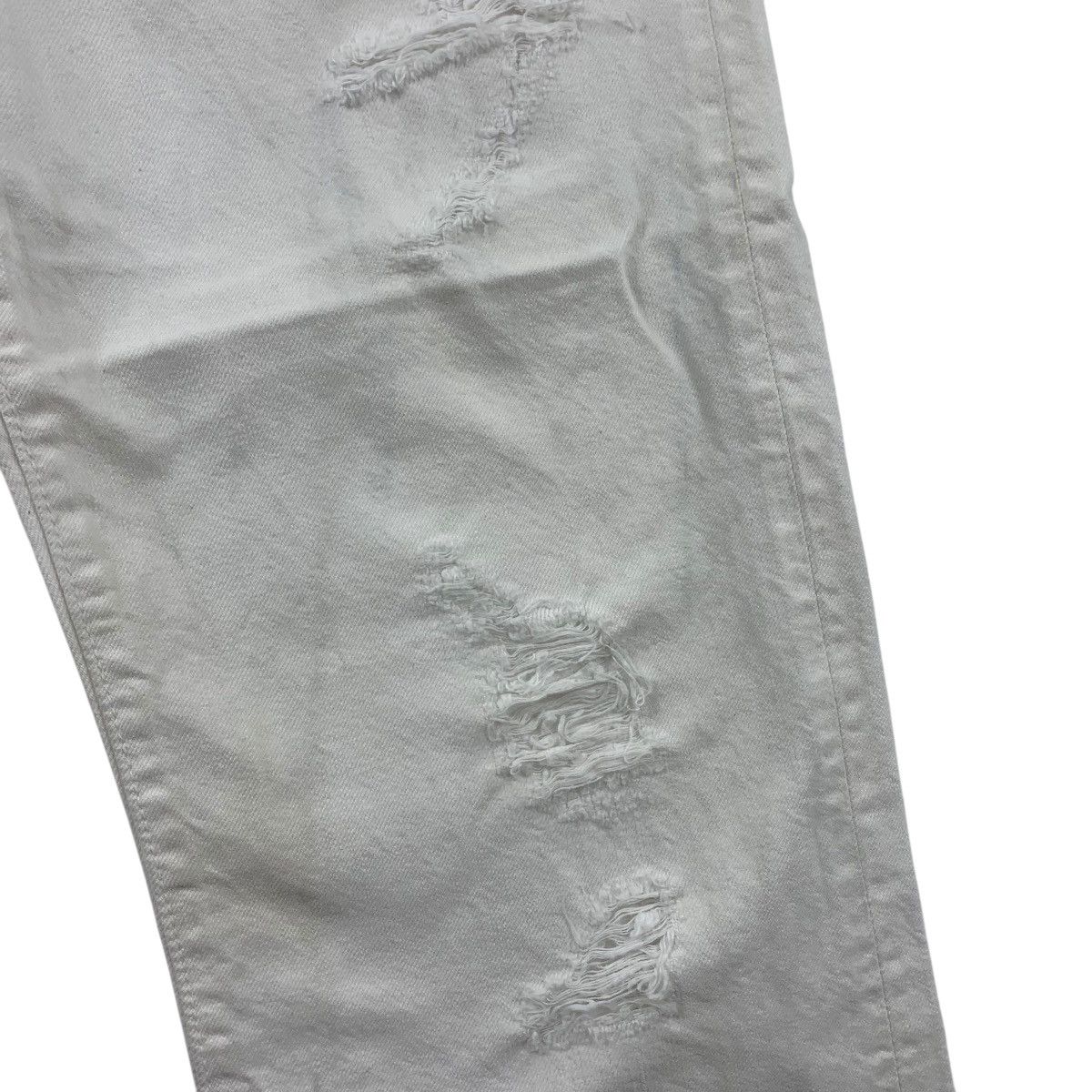 Levi's × Vintage Vintage LEVI’S lot 501 distressed white colour jeans Size 31" - 10 Thumbnail
