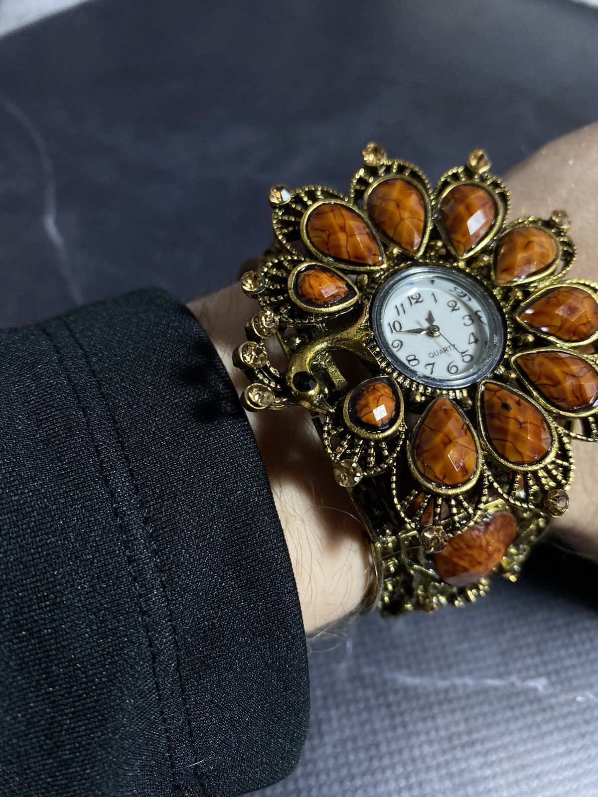 Japanese Brand Vintage Statement Bracelet Watch - Unique Jewelry Piece Size ONE SIZE - 4 Thumbnail