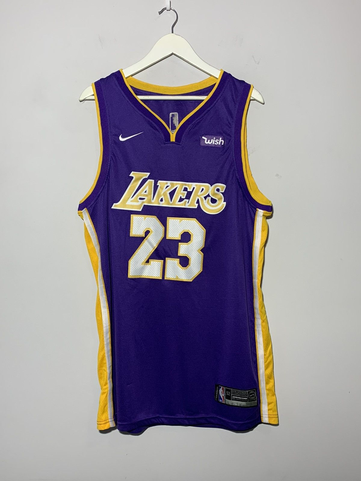 NBA #23 James Lakers Nike Y2k Streetwear NBA Basketball Jersey Size US XL / EU 56 / 4 - 1 Thumbnail