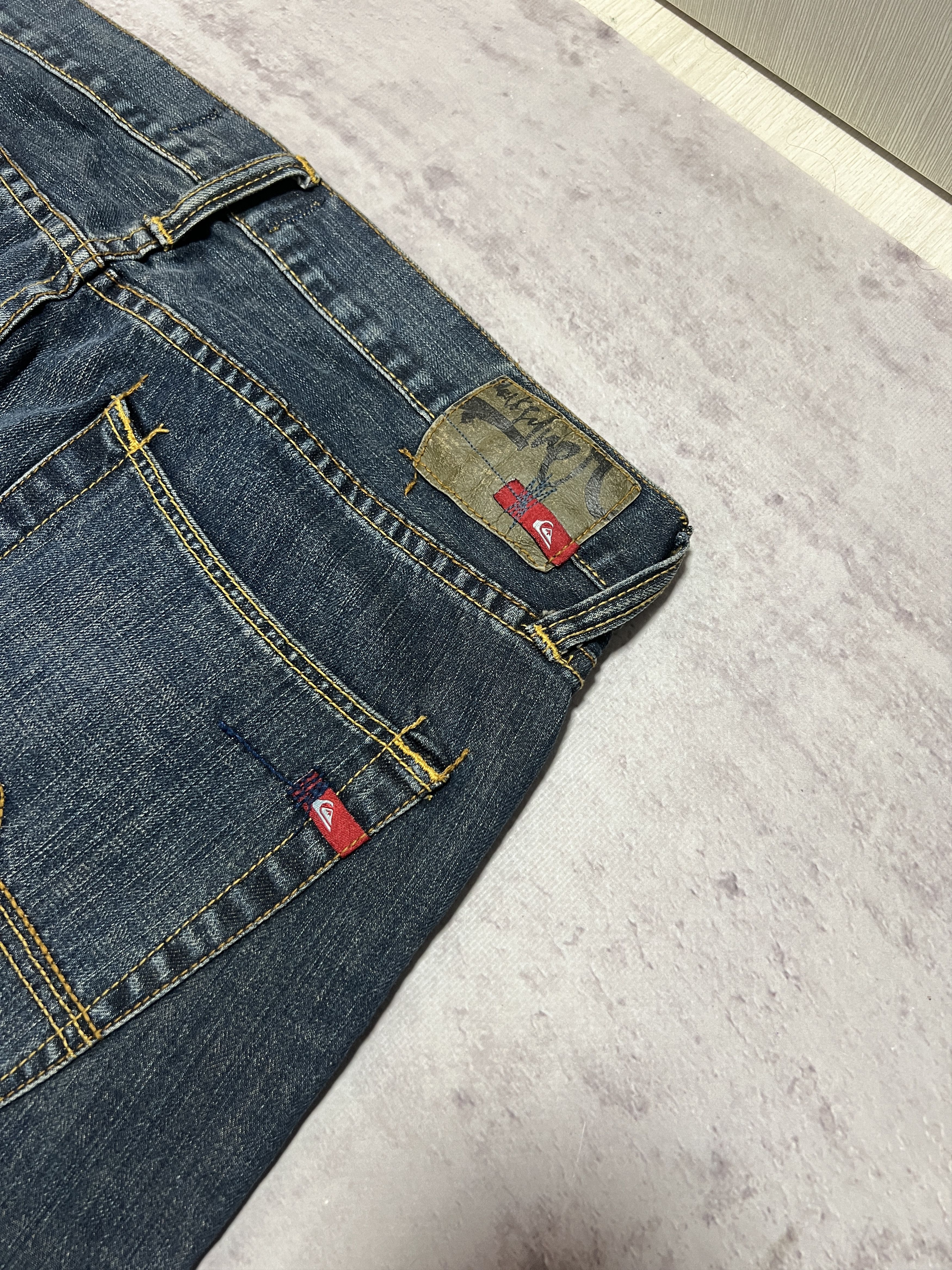 Quiksilver Quiksilver Y2K Vintage Washed Denim Jeans Size US 34 / EU 50 - 3 Thumbnail