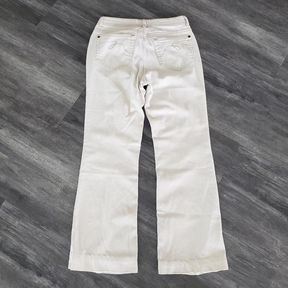 Faded Glory White Classic Faded Glory Bootcut Jean Size 28" / US 6 / IT 42 - 2 Thumbnail