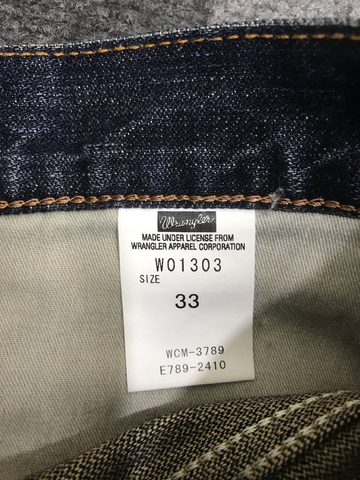 Vintage × Wrangler 💥Wrangler Stunning Stylish Rusty Wash Faded Denim F146 Size US 34 / EU 50 - 14 Thumbnail