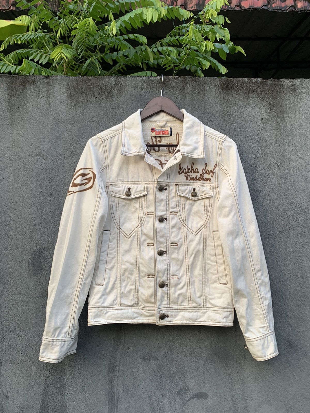 Vintage 👹Vintage GOTCHA CALIFORNIA ROOTS TRUCKER JACKET Size US S / EU 44-46 / 1 - 3 Thumbnail