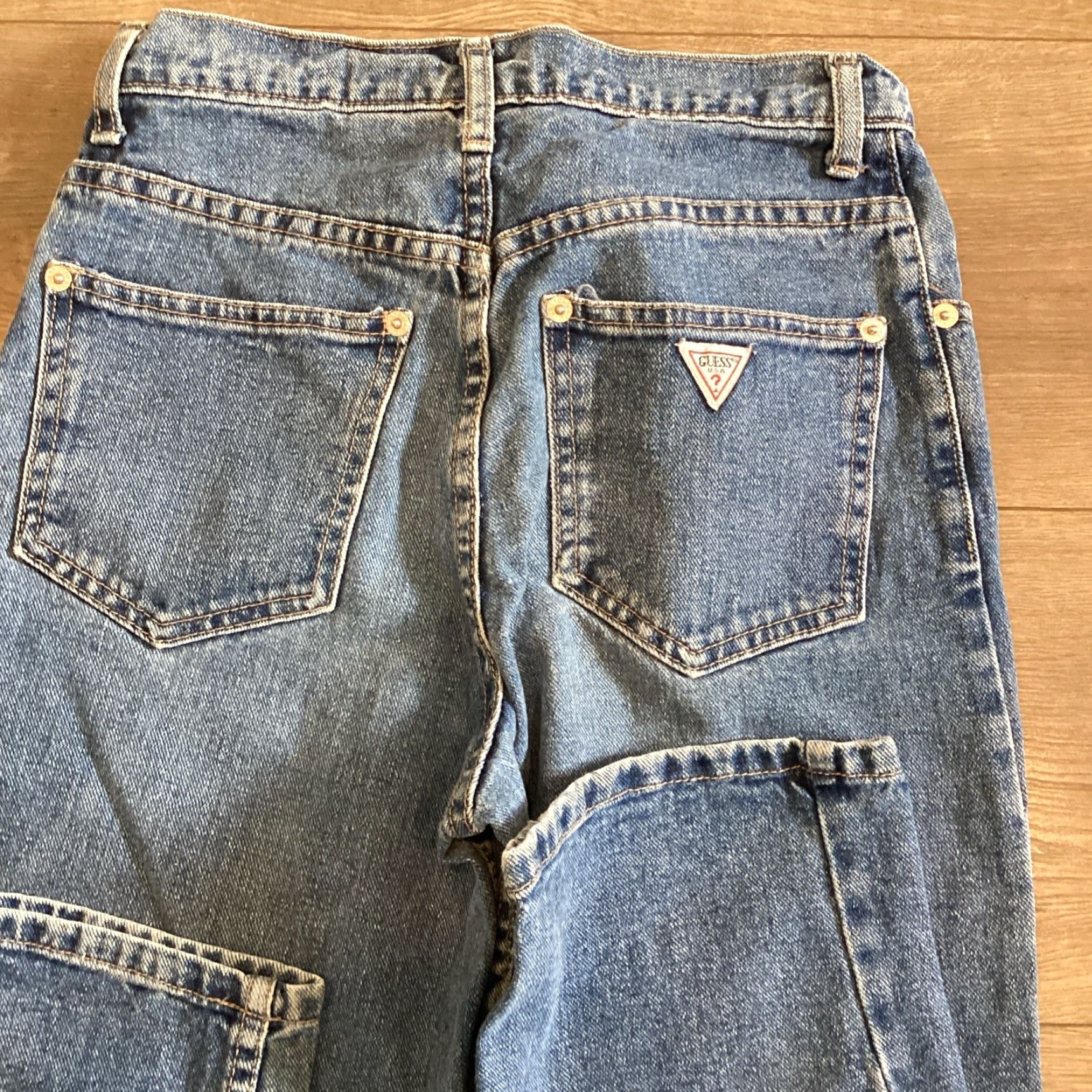 Guess VINTAGE GUESS JEANS Denim Jeans Unisex Adults 25in 100% Cotton Medium Wash USA Made 10 Mens/Womens Size US 31 - 7 Thumbnail