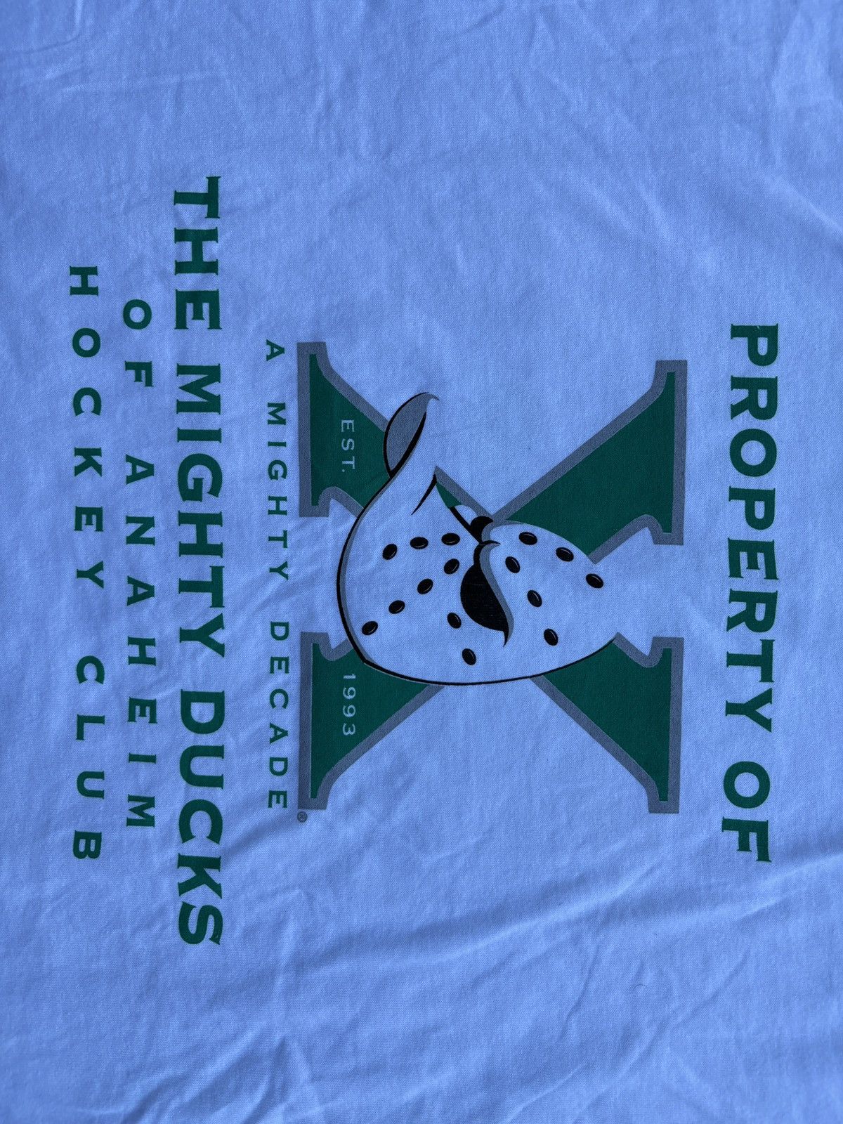 NHL Vintage 1993 NHL Disney Anaheim Mighty Ducks T-Shirt Size XL Size US XL / EU 56 / 4 - 4 Thumbnail