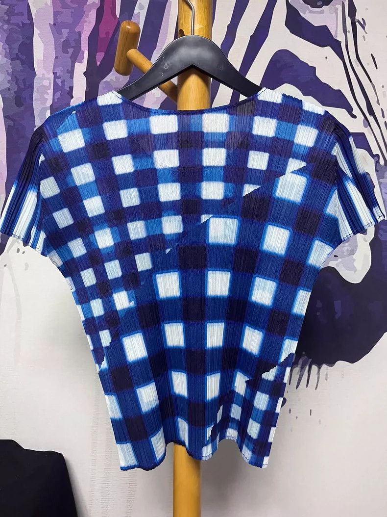 Other Issey Miyake size:3 Blue and white checkered pleated short Size S / US 4 / IT 40 - 2 Thumbnail