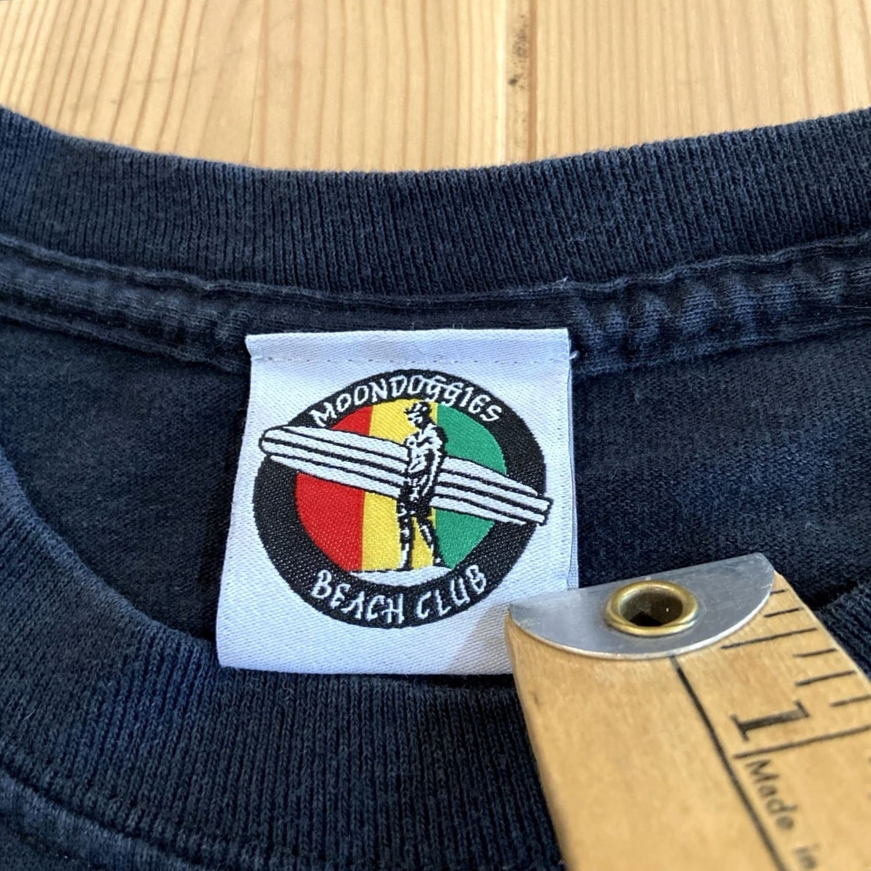 Vintage VINTAGE Moondoggies OG Beach Club Mens T Shirt Long Sleeve Crew Neck S Black 90s Beach California Grunge Distressed Size US S / EU 44-46 / 1 - 3 Thumbnail