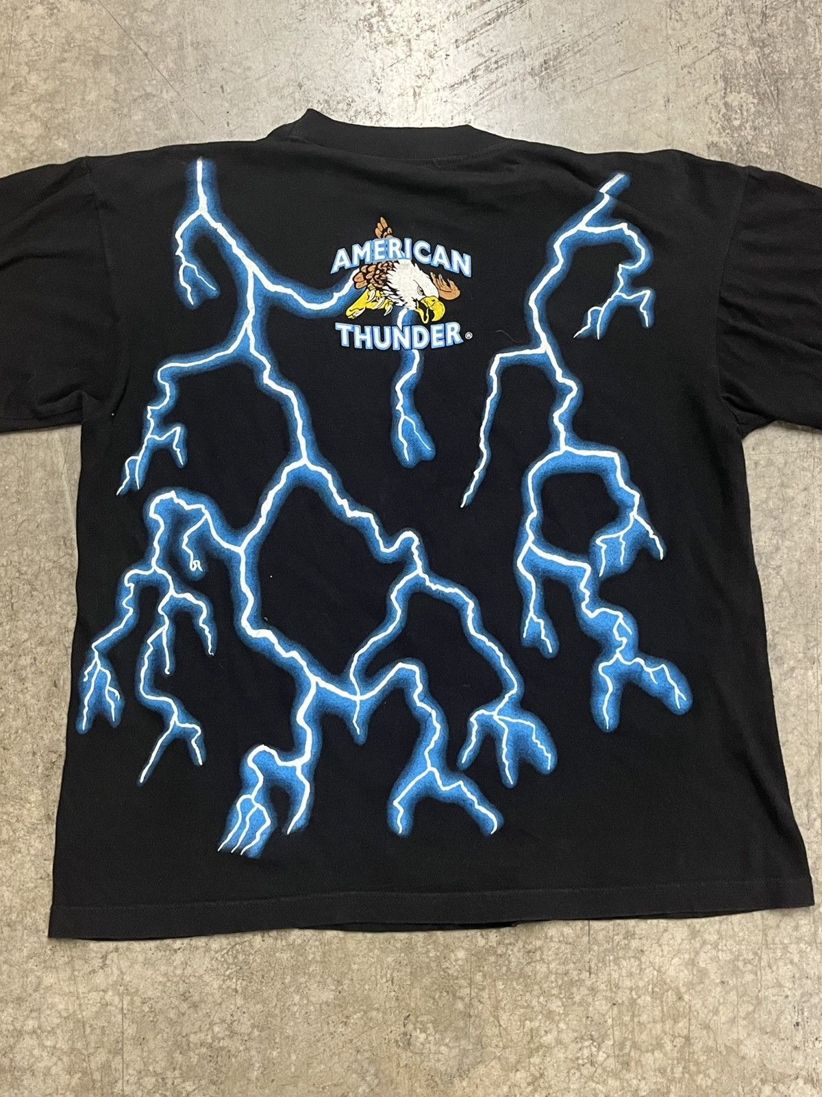 Vintage Vintage 90s American thunder AOP wolf tee shirt rare hype Size US L / EU 52-54 / 3 - 7 Thumbnail