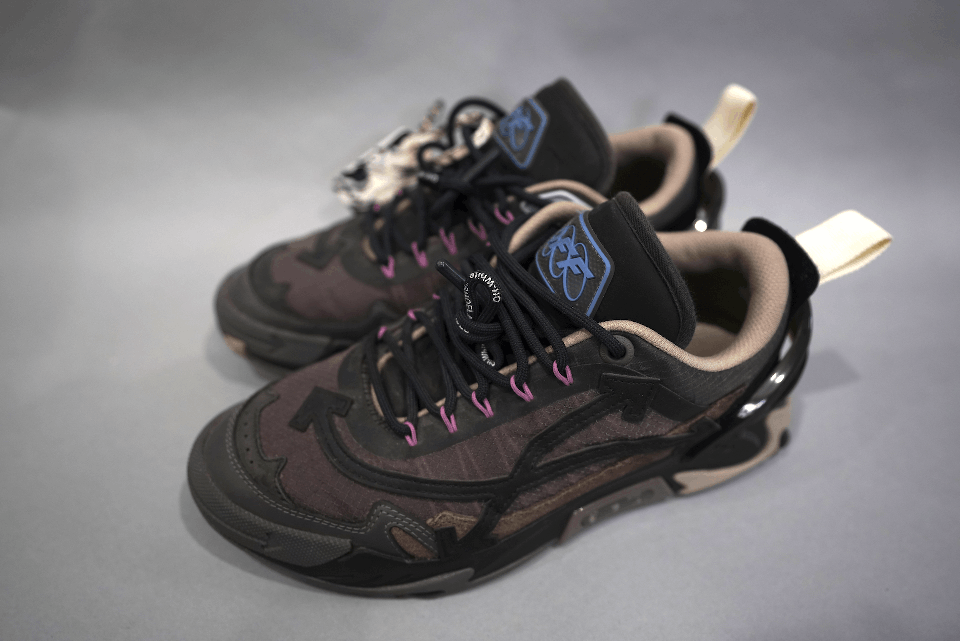 Off-White Off-White Odsy 2000 Black and Brown Sneakers Size US 8.5 / EU 41-42 - 1 Thumbnail