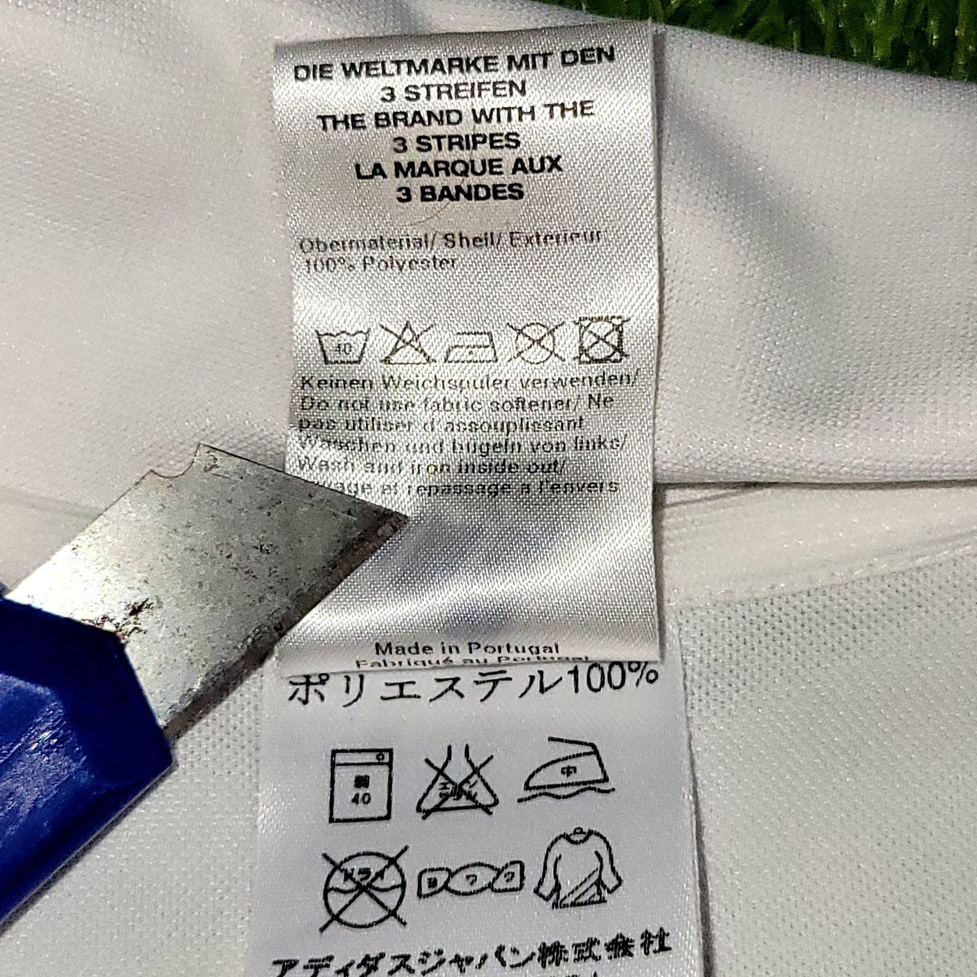Adidas Zidane Real Madrid Centenary 2001 2002 UEFA Soccer Jersey L Size US L / EU 52-54 / 3 - 8 Thumbnail