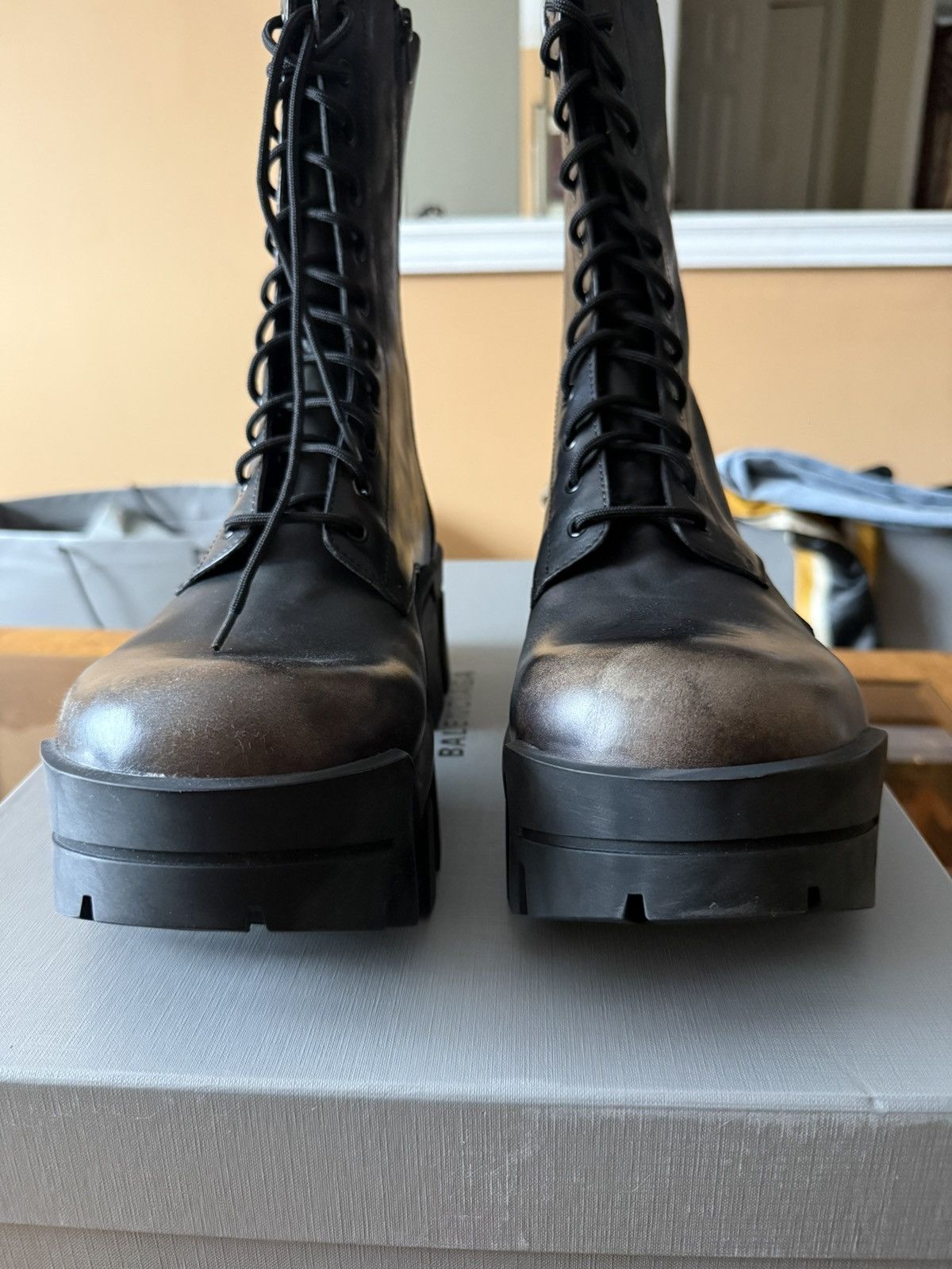 Balenciaga Balenciaga Bulldozer Lace Up Boot Size US 9 / EU 42 - 2 Thumbnail