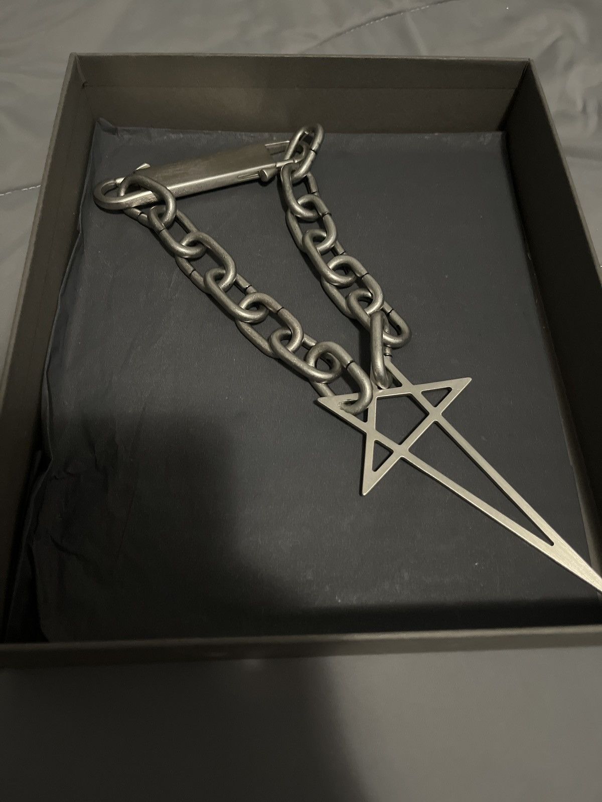 Rick Owens Rick Owens Pentagram Choker Chain Size ONE SIZE - 6 Thumbnail