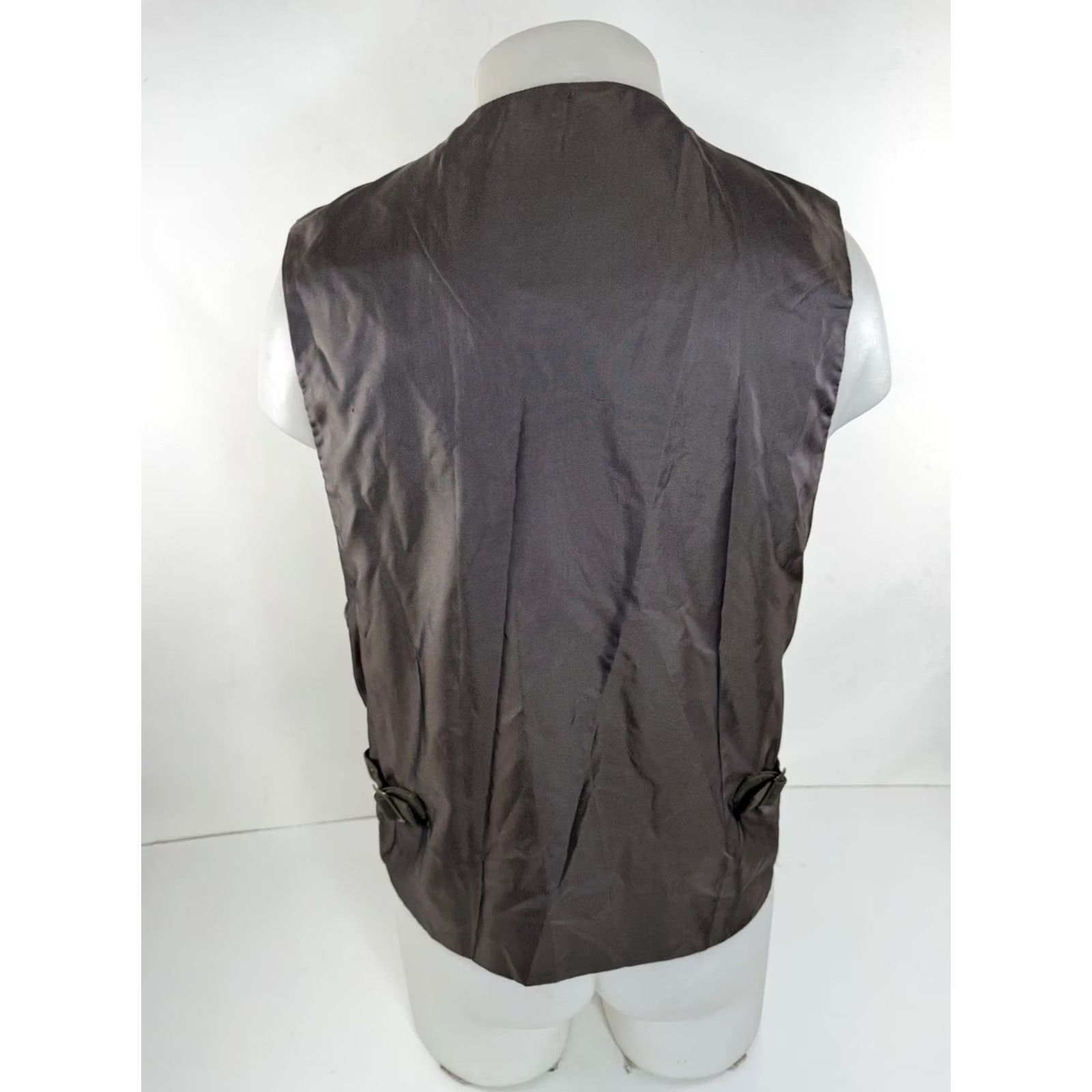 The Territory Ahead Territory Ahead Leather Vest Mens M L Waistcoat Grayish Olive Leather Vest Mens L - Territory Ahead Vest Mens M/L Front-Closure? Size US L / EU 52-54 / 3 - 4 Thumbnail
