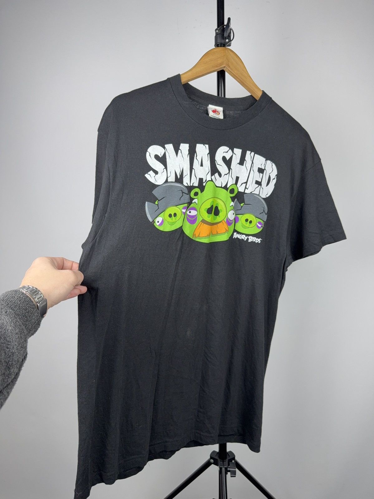 Vintage 00s Angry Birds Game “Smashed” Pigs Graphic Tee Black L Size US L / EU 52-54 / 3 - 2 Thumbnail