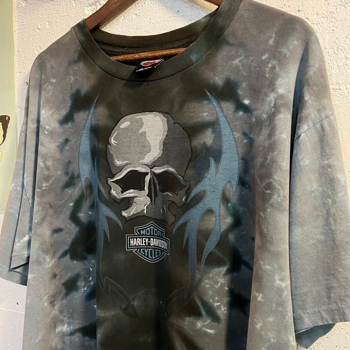 Harley Davidson Vintage Harley Davidson Tie Dye Skull T-Shirt Size US L / EU 52-54 / 3 - 4 Thumbnail