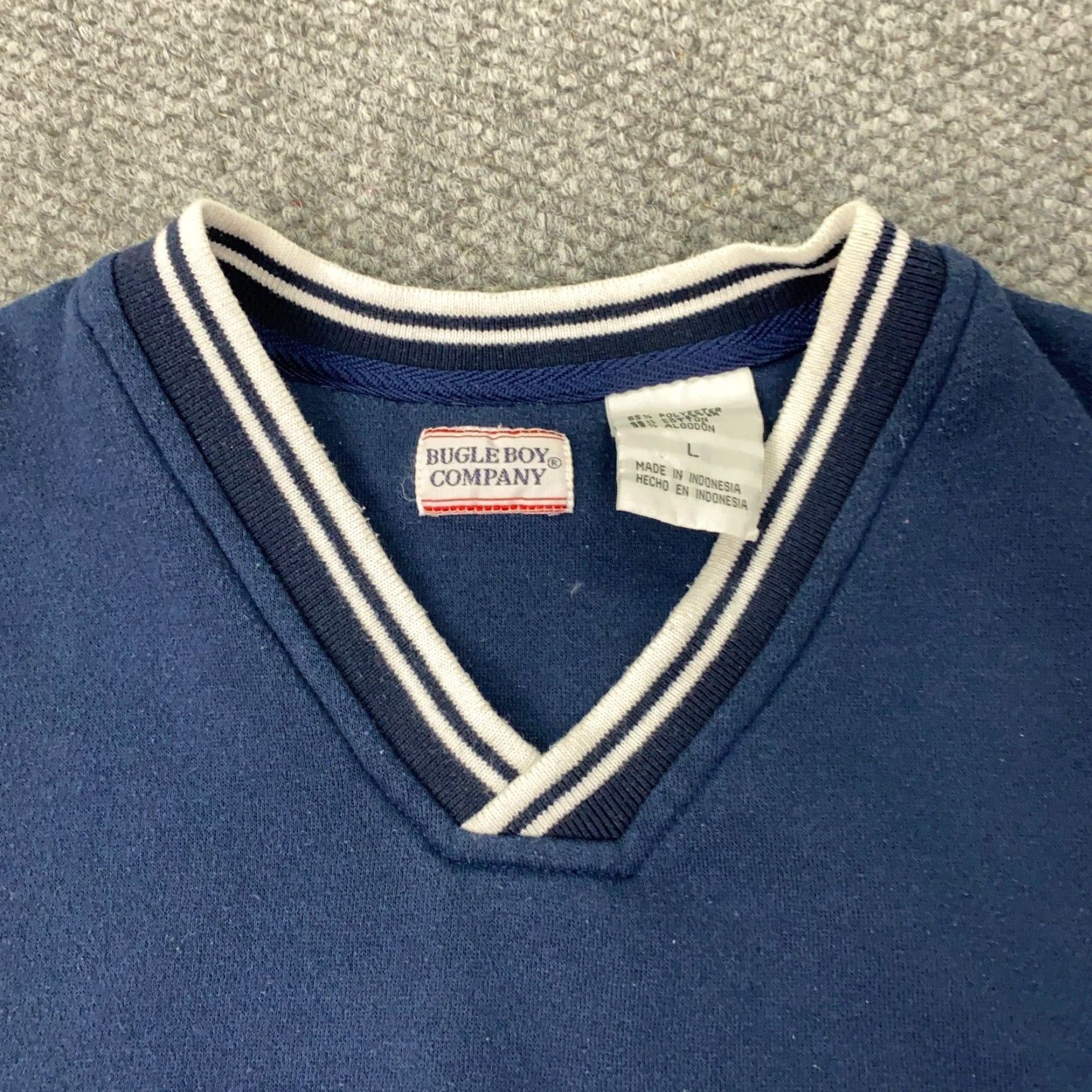 Bugle Boy VINTAGE Bugle Boy Sleeveless Sweater Shirt Mens L Blue Knit V-Neck Golf Preppy College Y2K Size US L / EU 52-54 / 3 - 3 Thumbnail