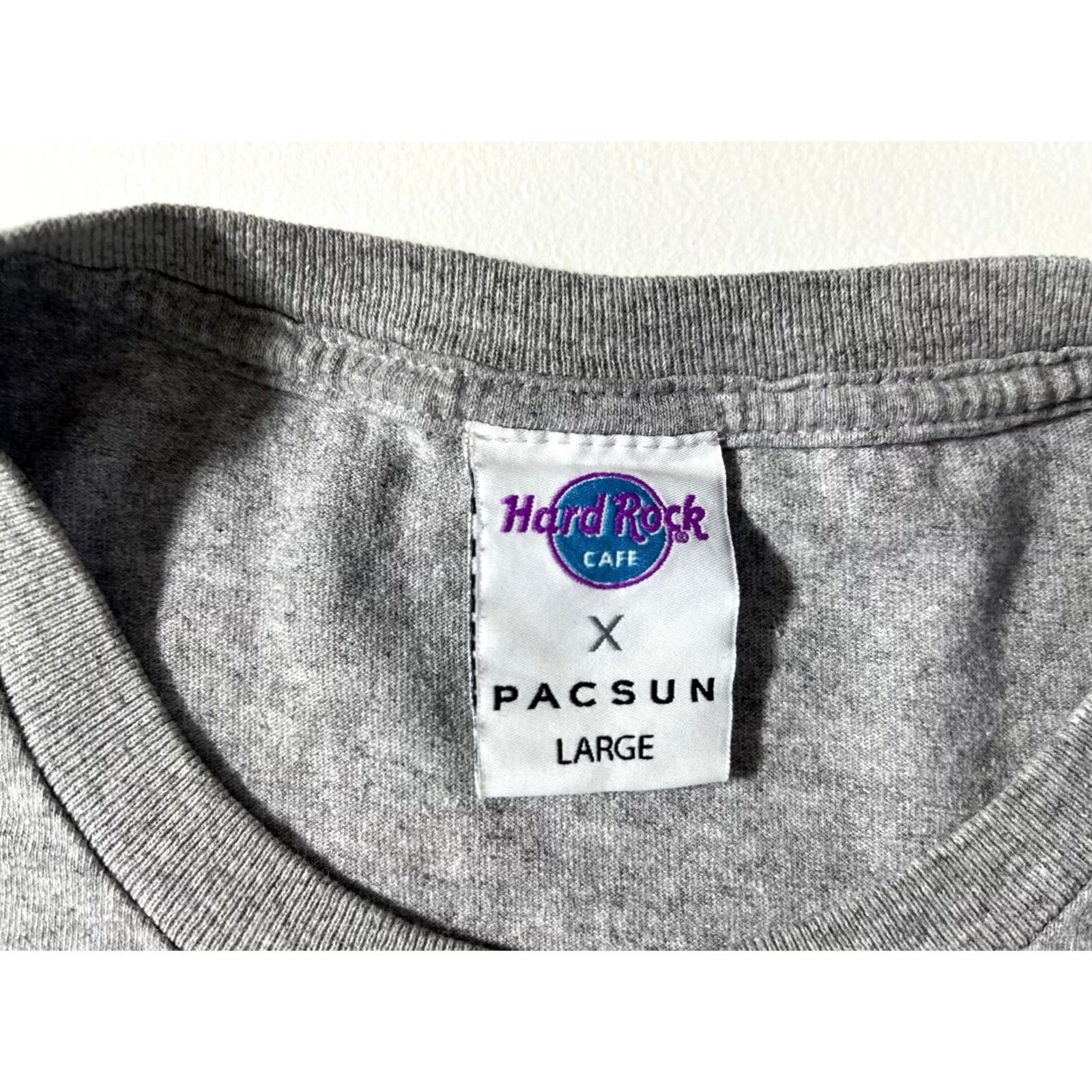 Pacsun VINTAGE PacSun Hard Rock Cafe New York T-Shirt Sz L Mens Gray Cotton Blend Short Sleeve Crew Neck Graphic Print 90s Rock Fashion Men's T-Shirt Size US L / EU 52-54 / 3 - 5 Thumbnail